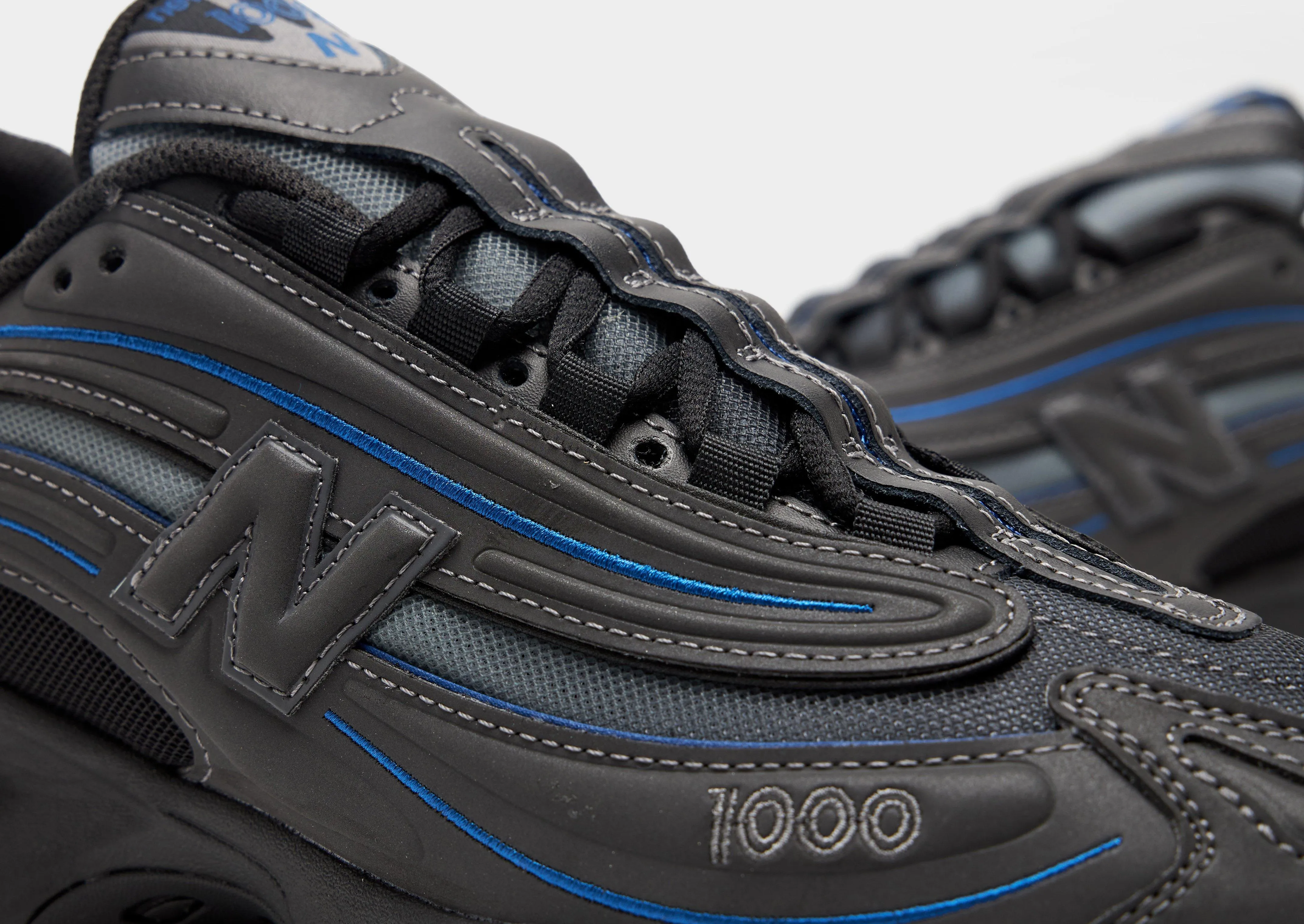 1000 Trusted Narrow - toe - box