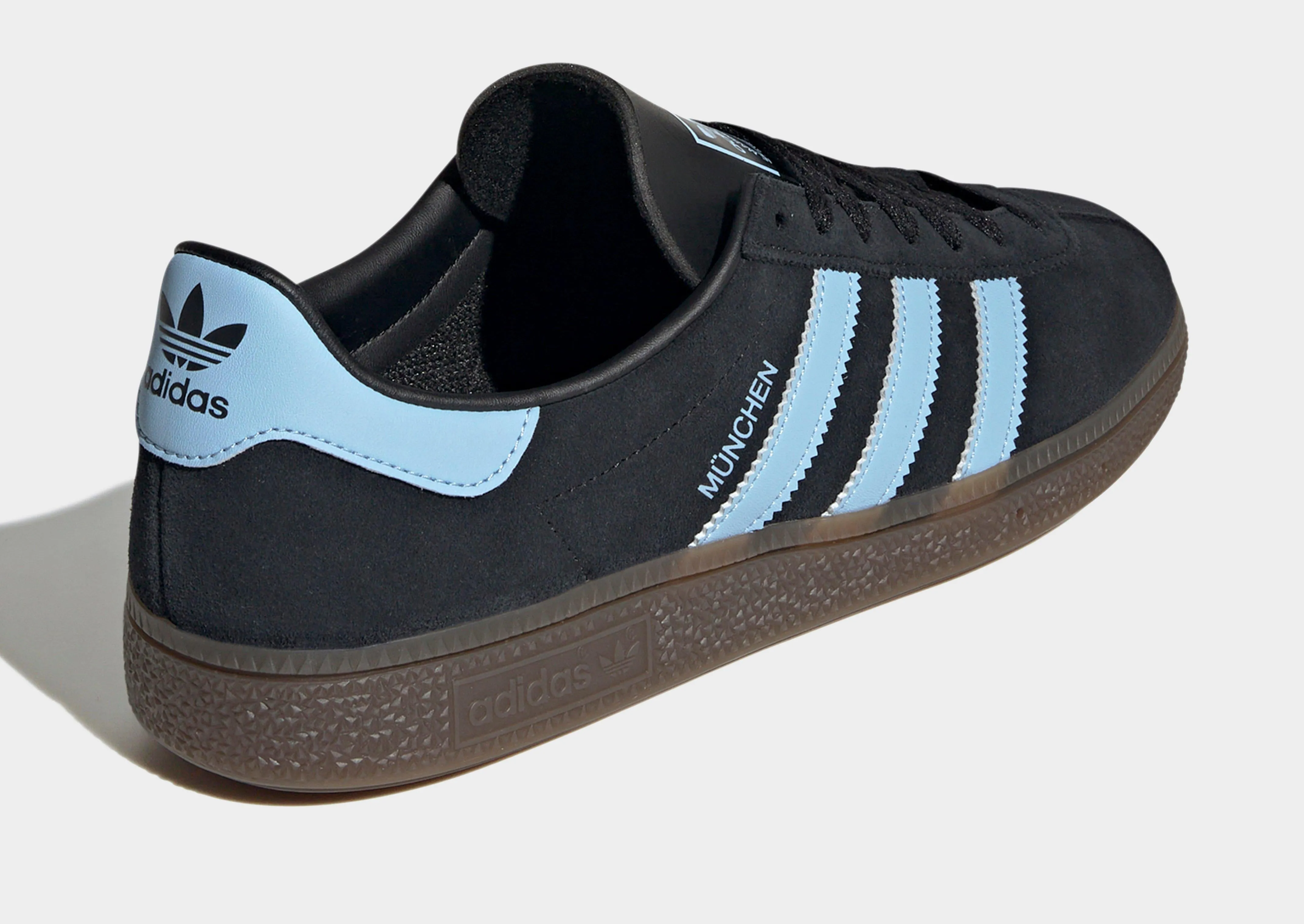 Munchen Fashion Forward Effortless Fit