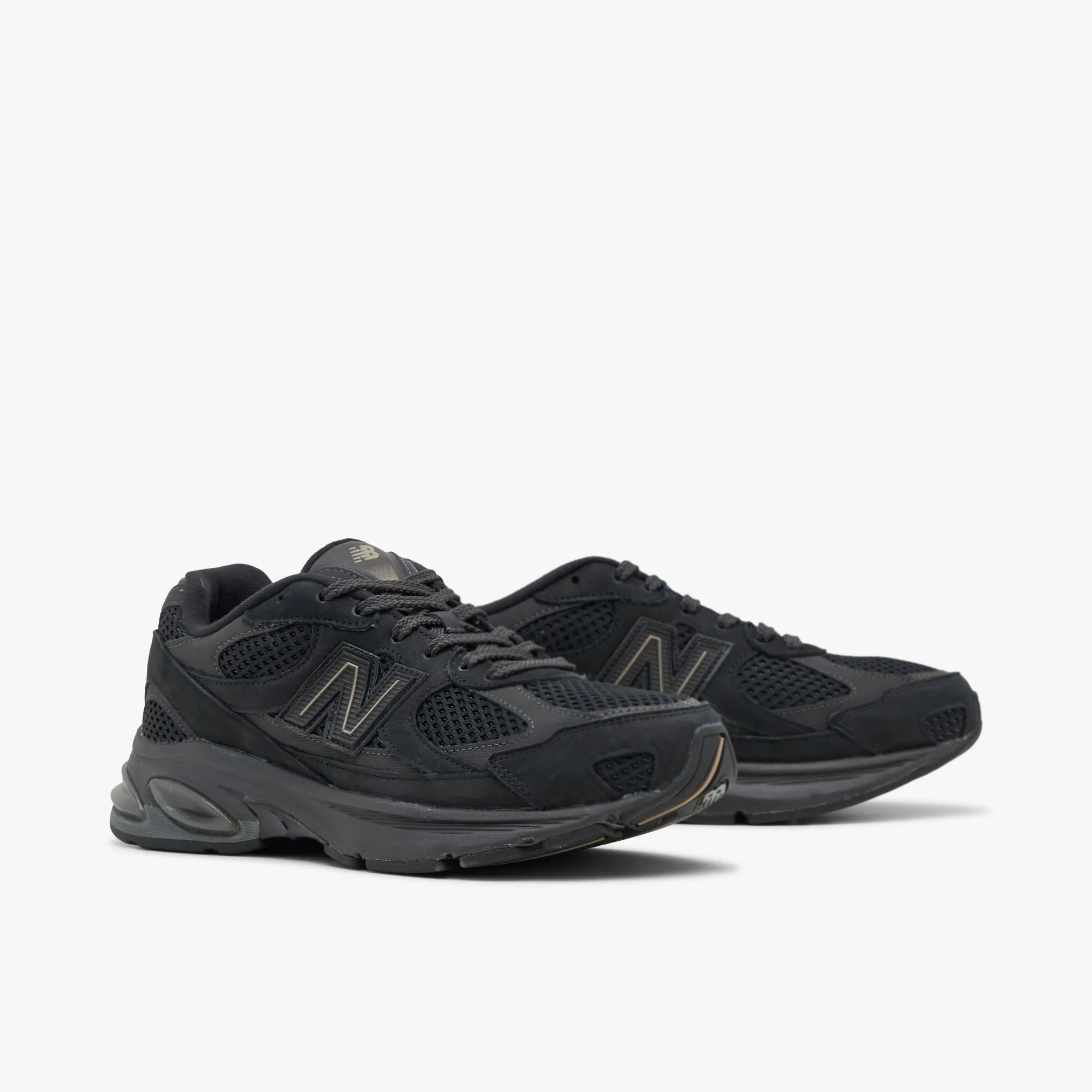 New Balance 2010 Black / Black Cement multi - colored jungle - themed running wear