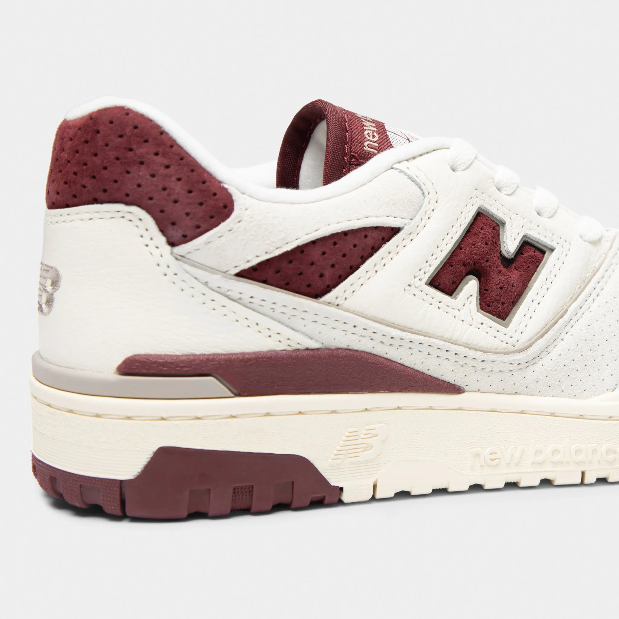 New Balance 550 Sea Salt / Classic Crimson Reactive Transition Agility Shoes