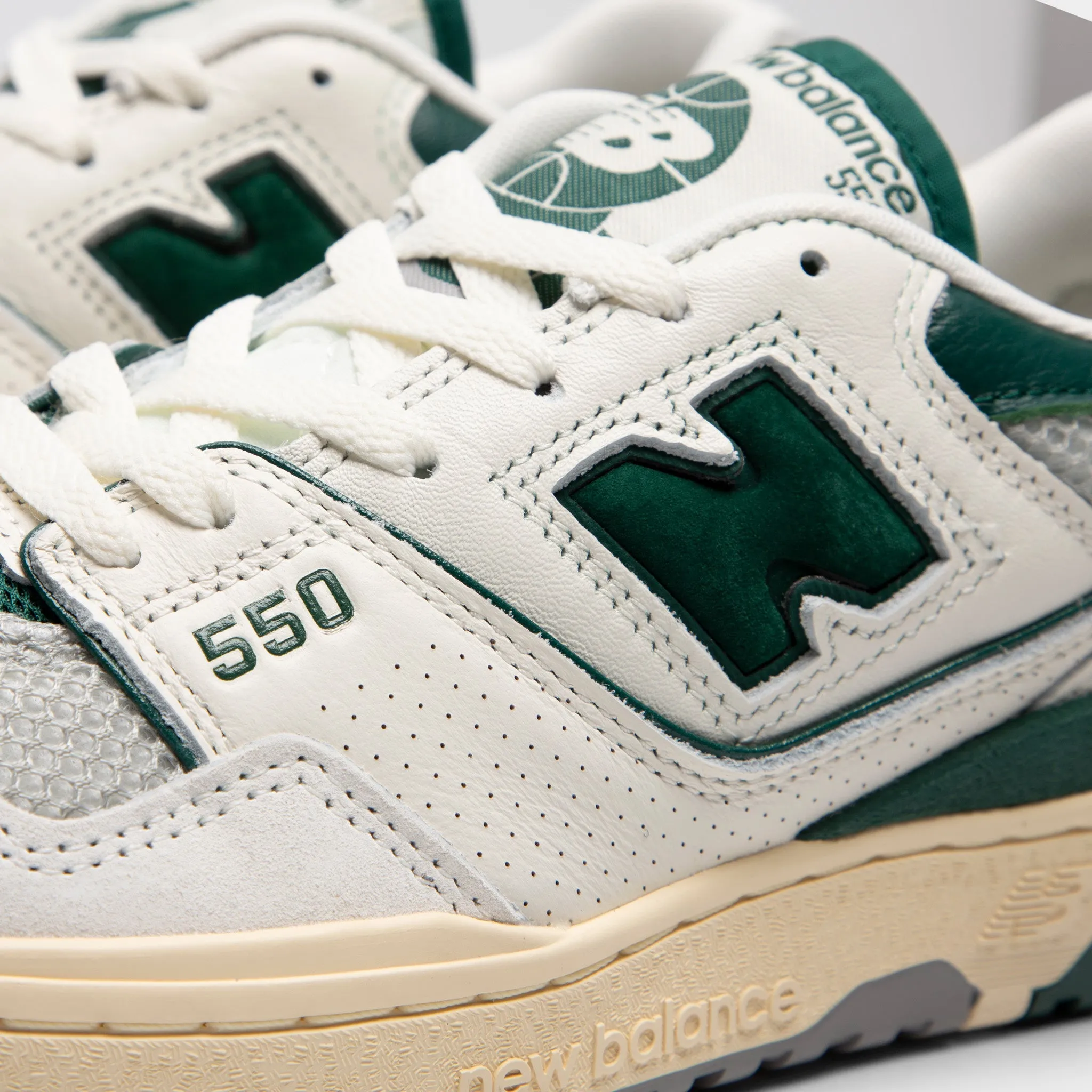 Internal Harness New Balance 550 Sea Salt / Marsh Green