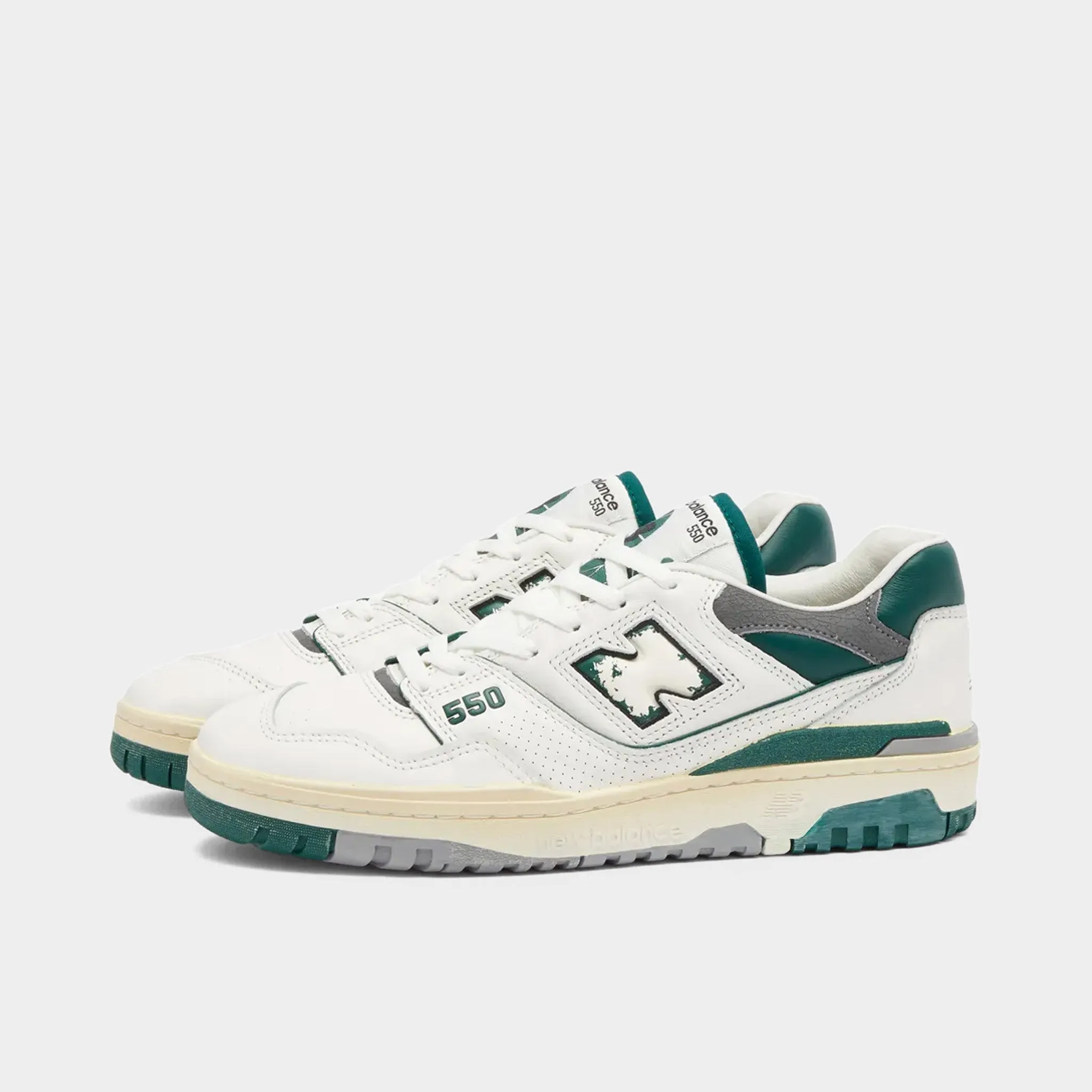 New Balance 550 Sea Salt / Marsh Green Adaptive Arch Support