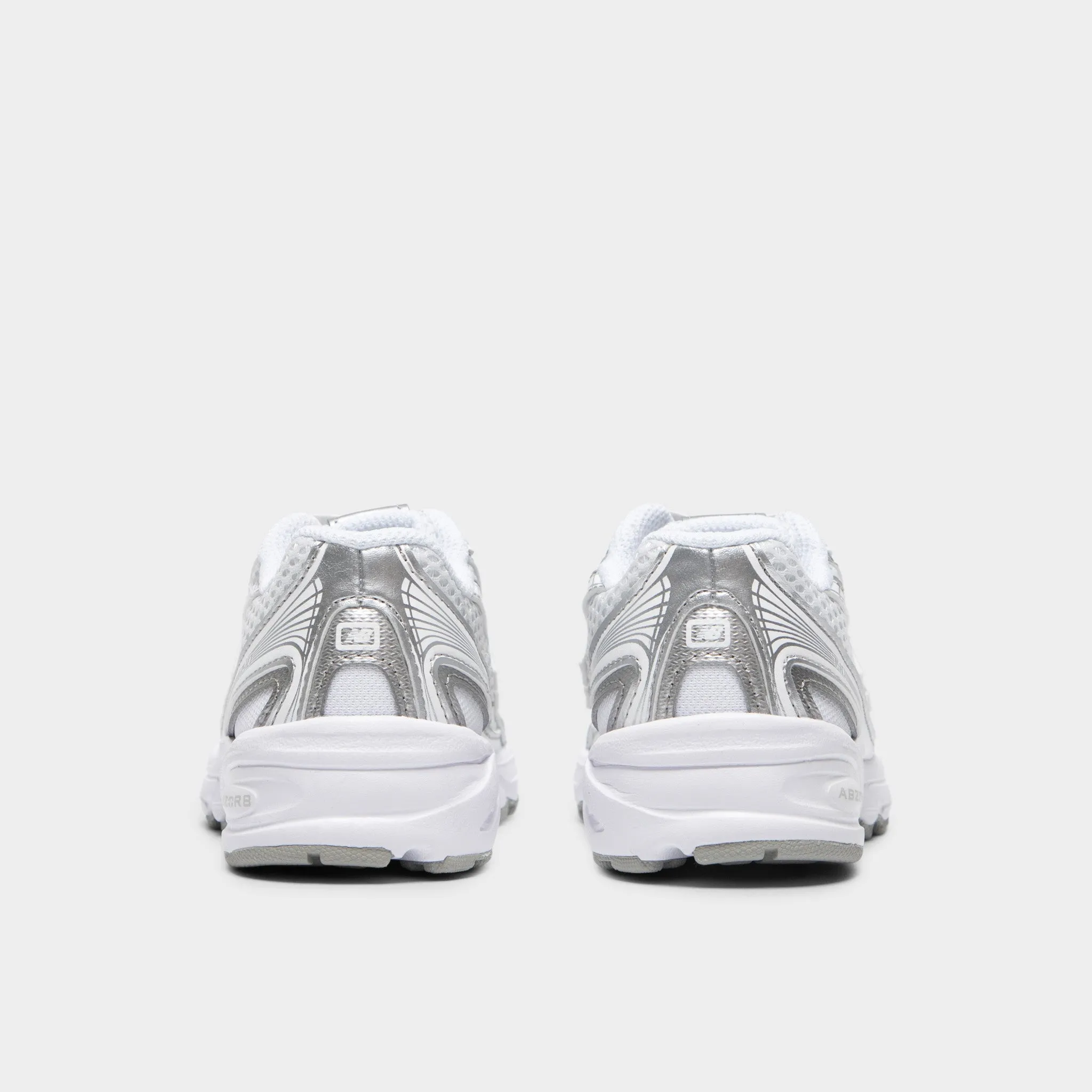 Comfort Feel bead - decorated running gear New Balance Children's 740 White / Silver Metallic