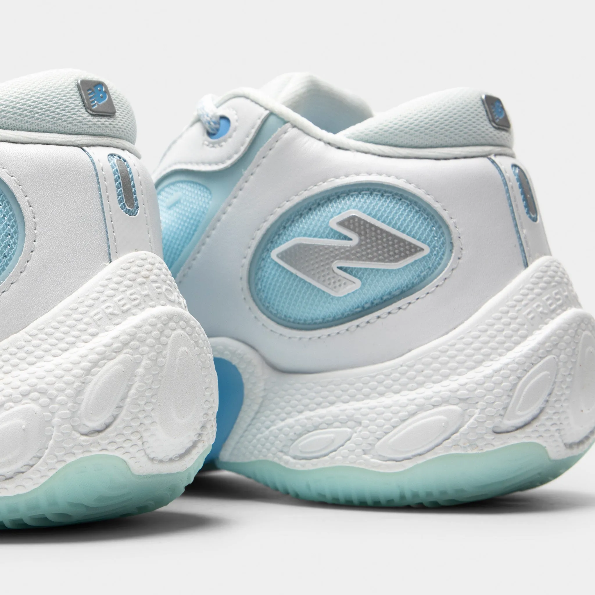 New Balance Fresh Foam White / Electric Sky High Quality Non Slip Outsole Pattern