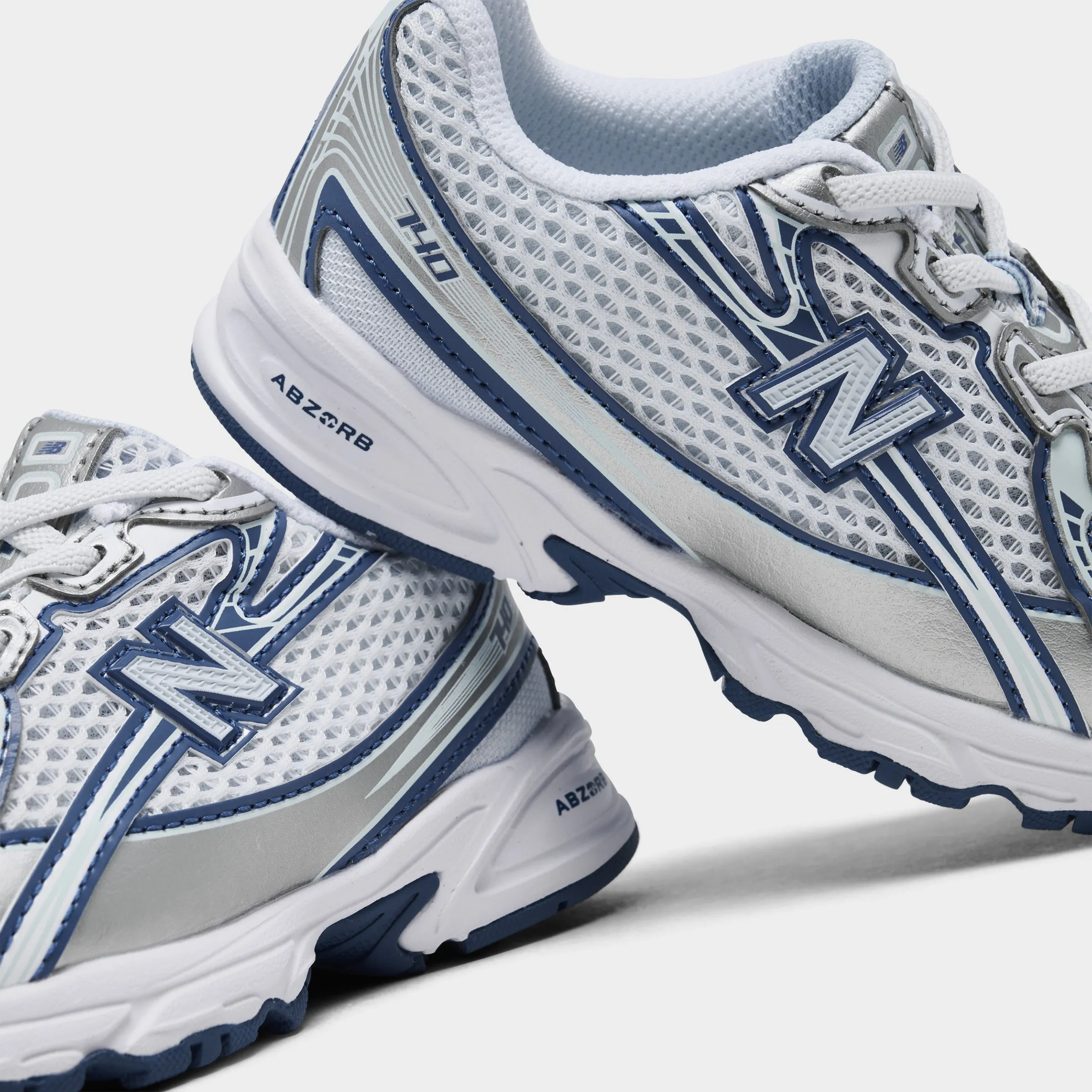 New Balance Infants' 740 White / Blue Foot Landing