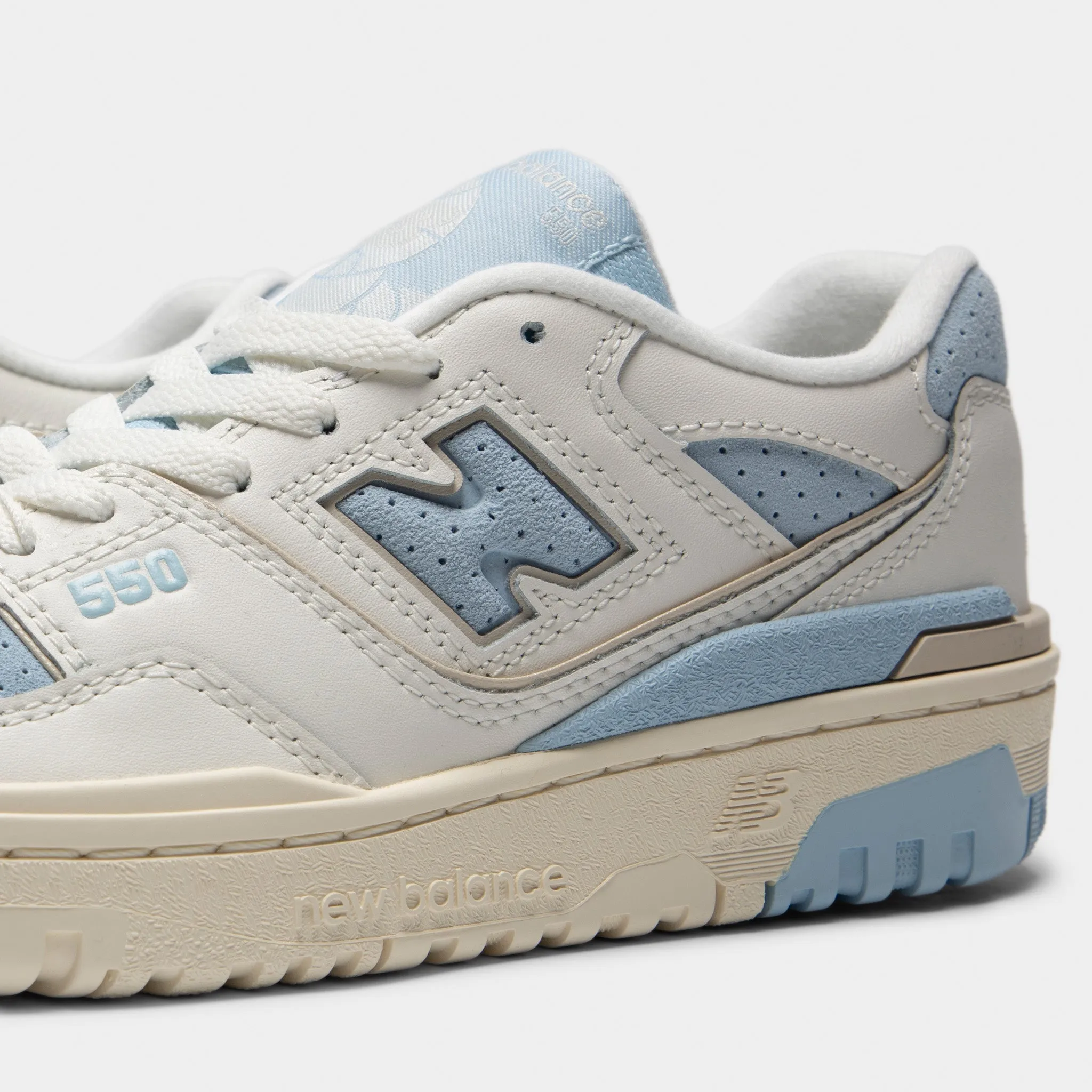 New Balance Juniors' 550 White / Light Blue Composite Upper Material