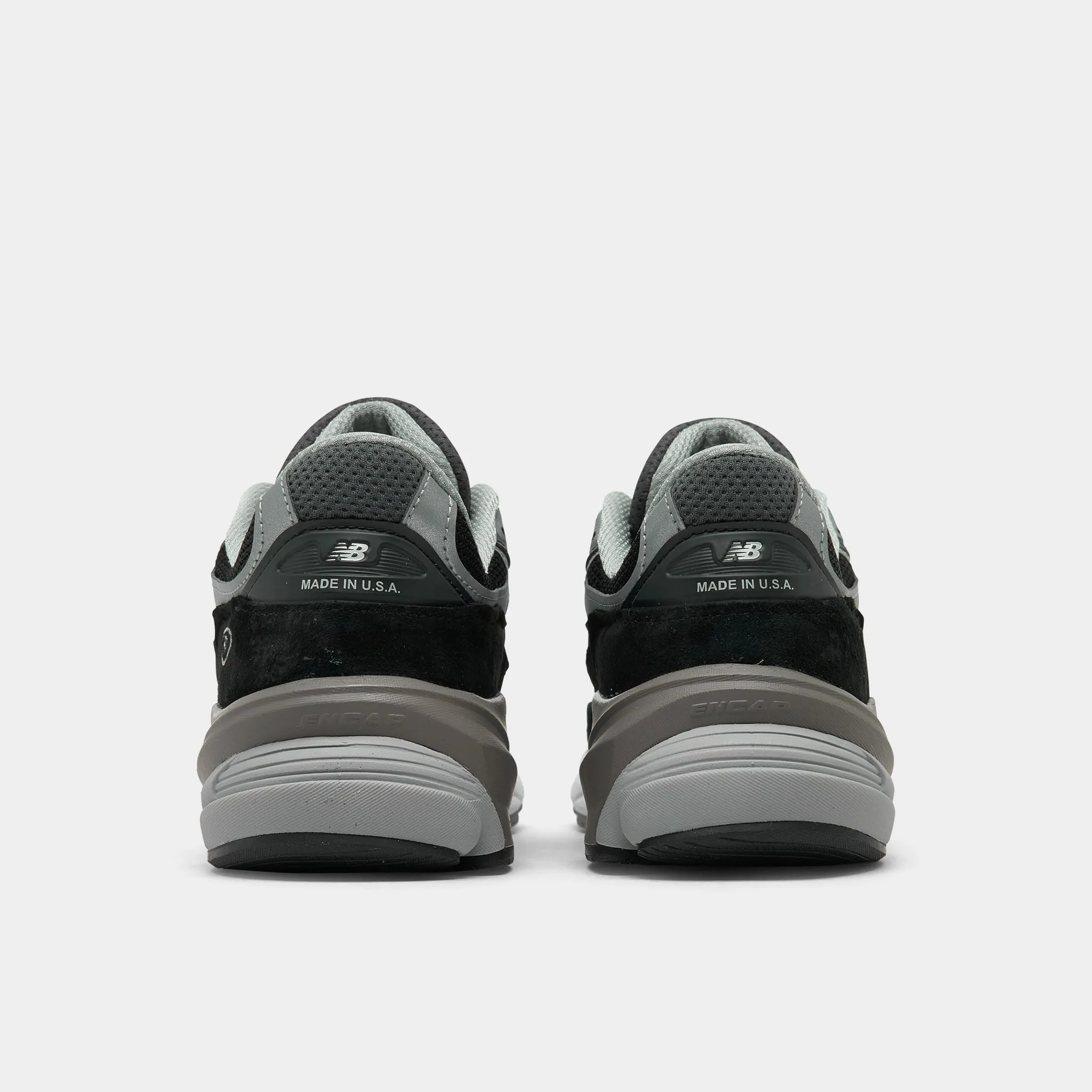 New Balance Women's MADE in USA W990BK6 / Black zipper Comfortable Collar