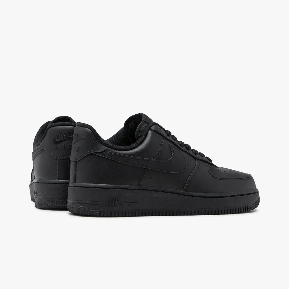 Nike Air Force 1 '07 Black / Black Walking Friendly