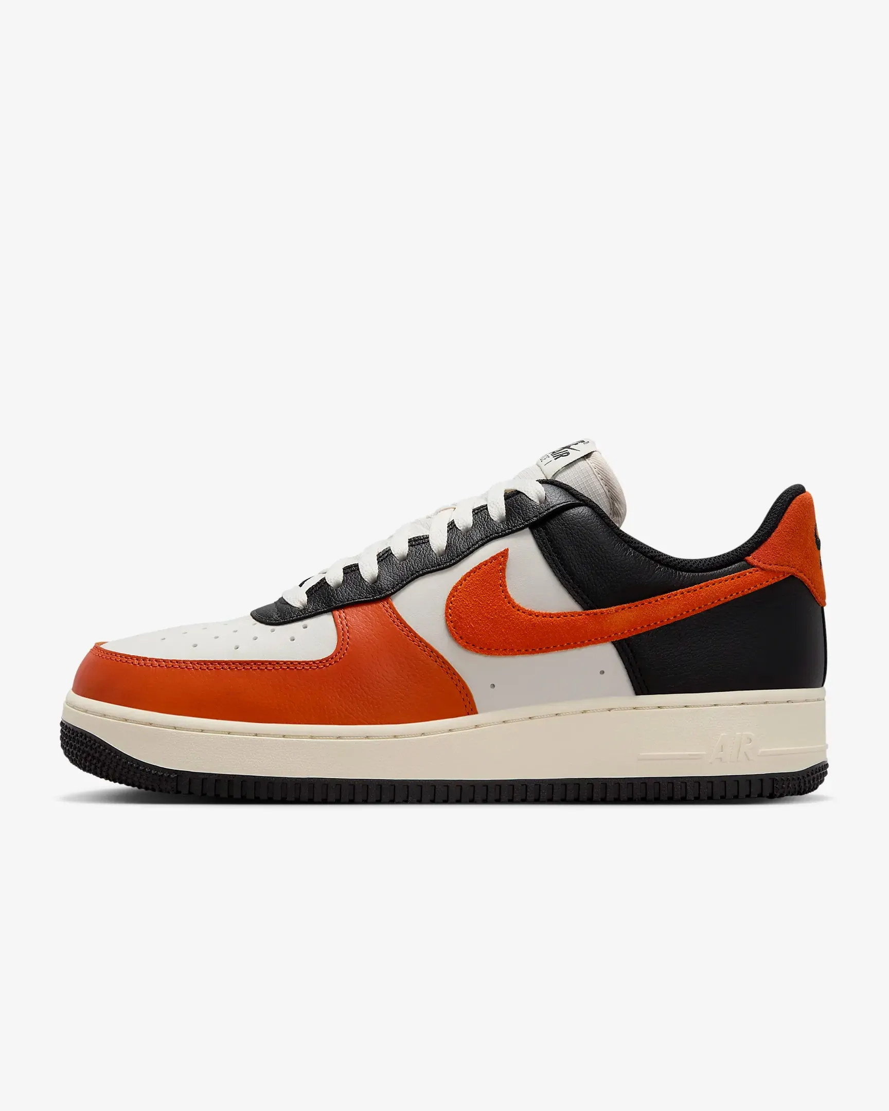 NIKE AIR FORCE 1 '07 LV8 MENS SNEAKERS - HQ4987-010 Street Smart