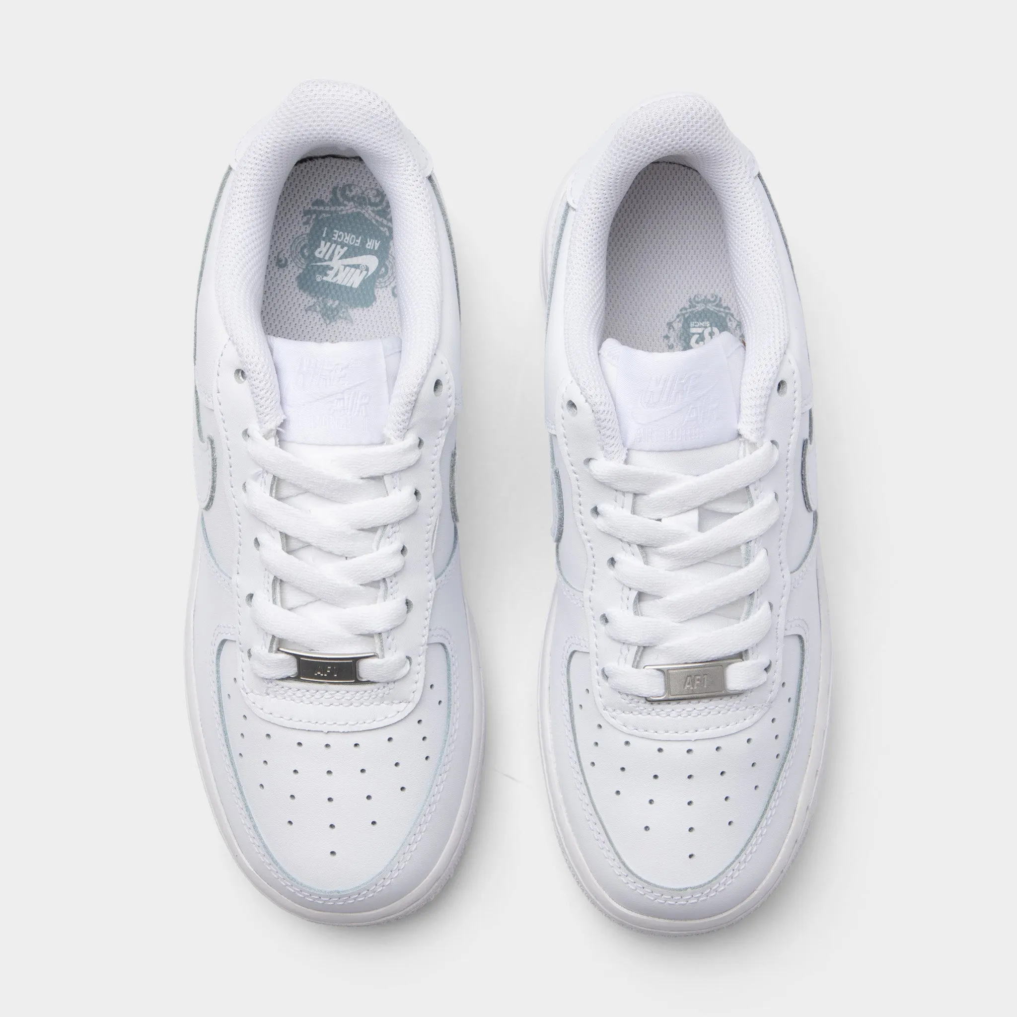 Nike Air Force 1 LE GS White / White Secure lacing system Energy Return Layer