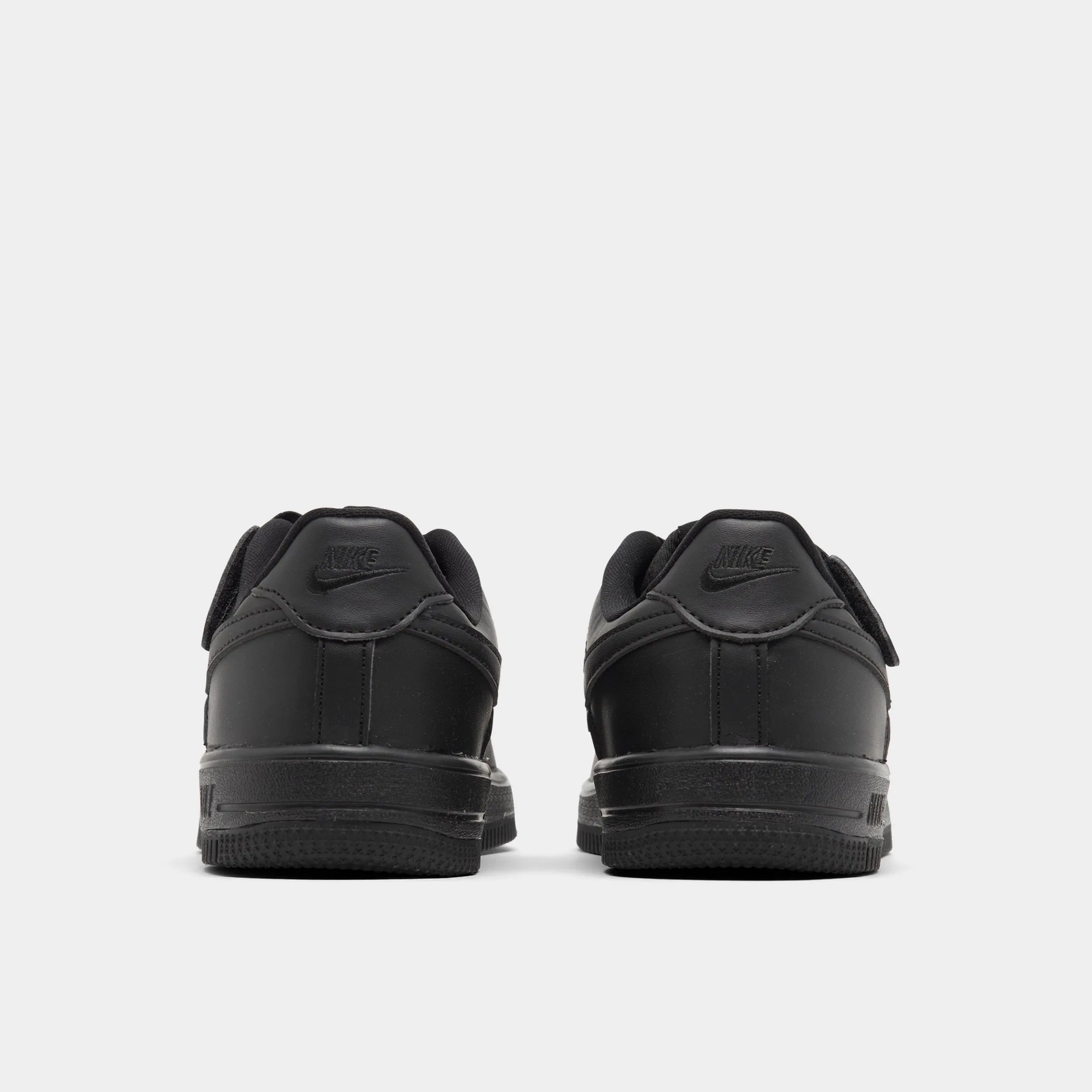 Adaptive Fit System Sneakers Stylish Design Nike Air Force 1 Low EasyOn PS Black / Black