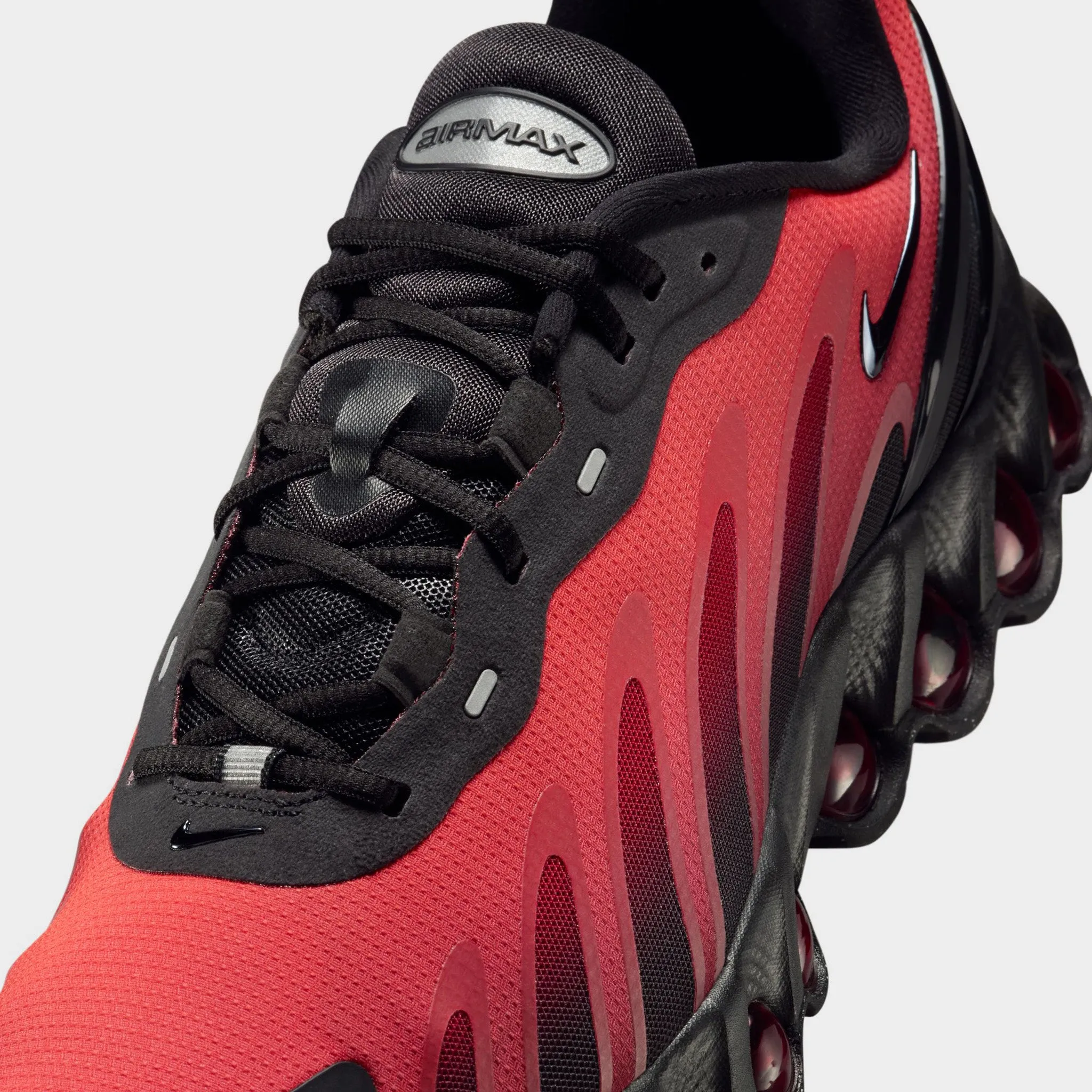 Breathable Upper Arch Cushion Nike Air Max DN8 Black / Black - University Red