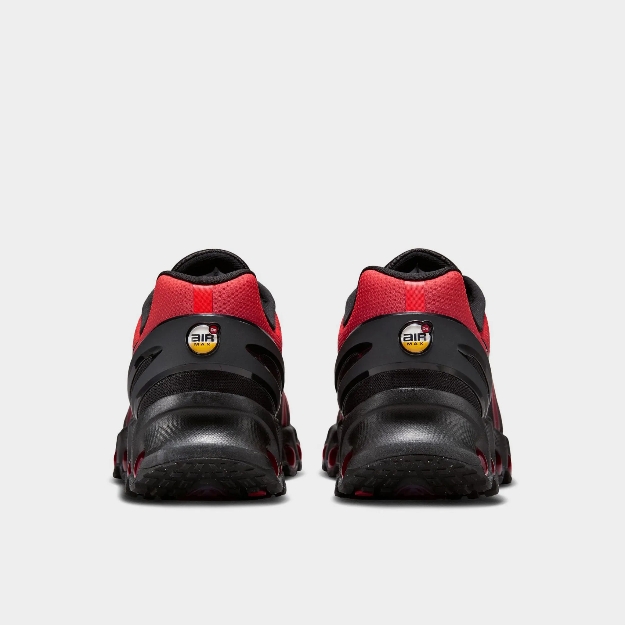 Nike Air Max DN8 Black / Black - University Red multi - surface sole