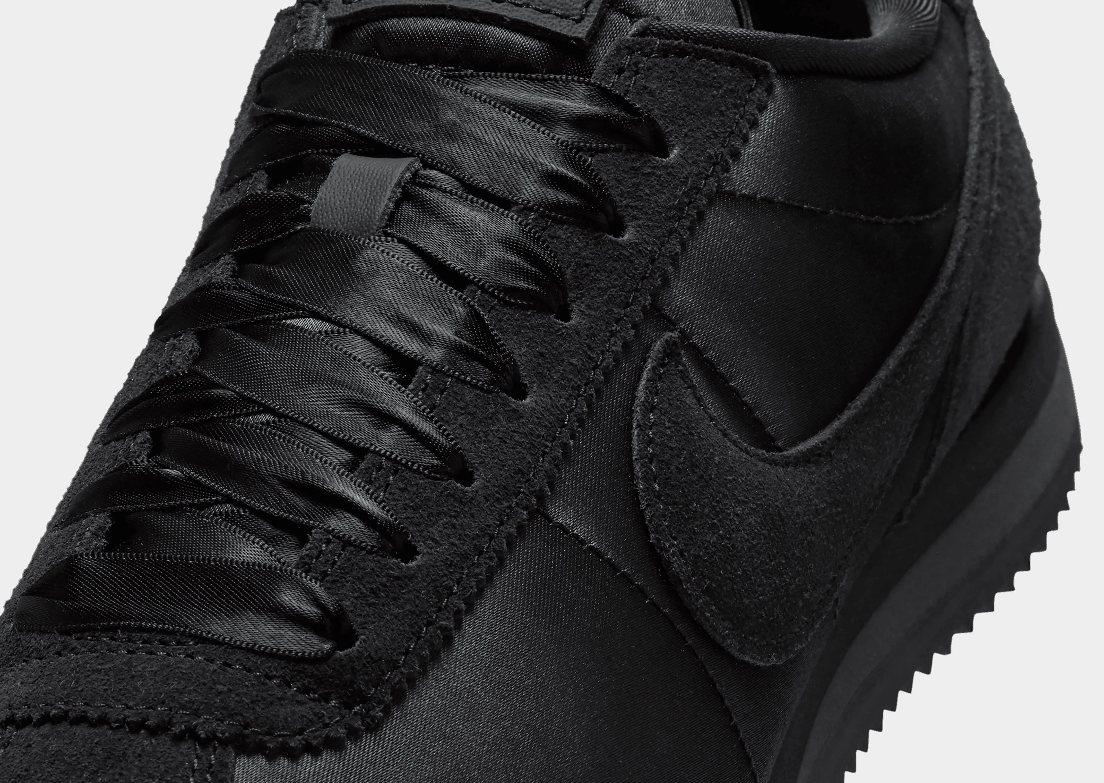Form Support Nike Cortez Textile Women's