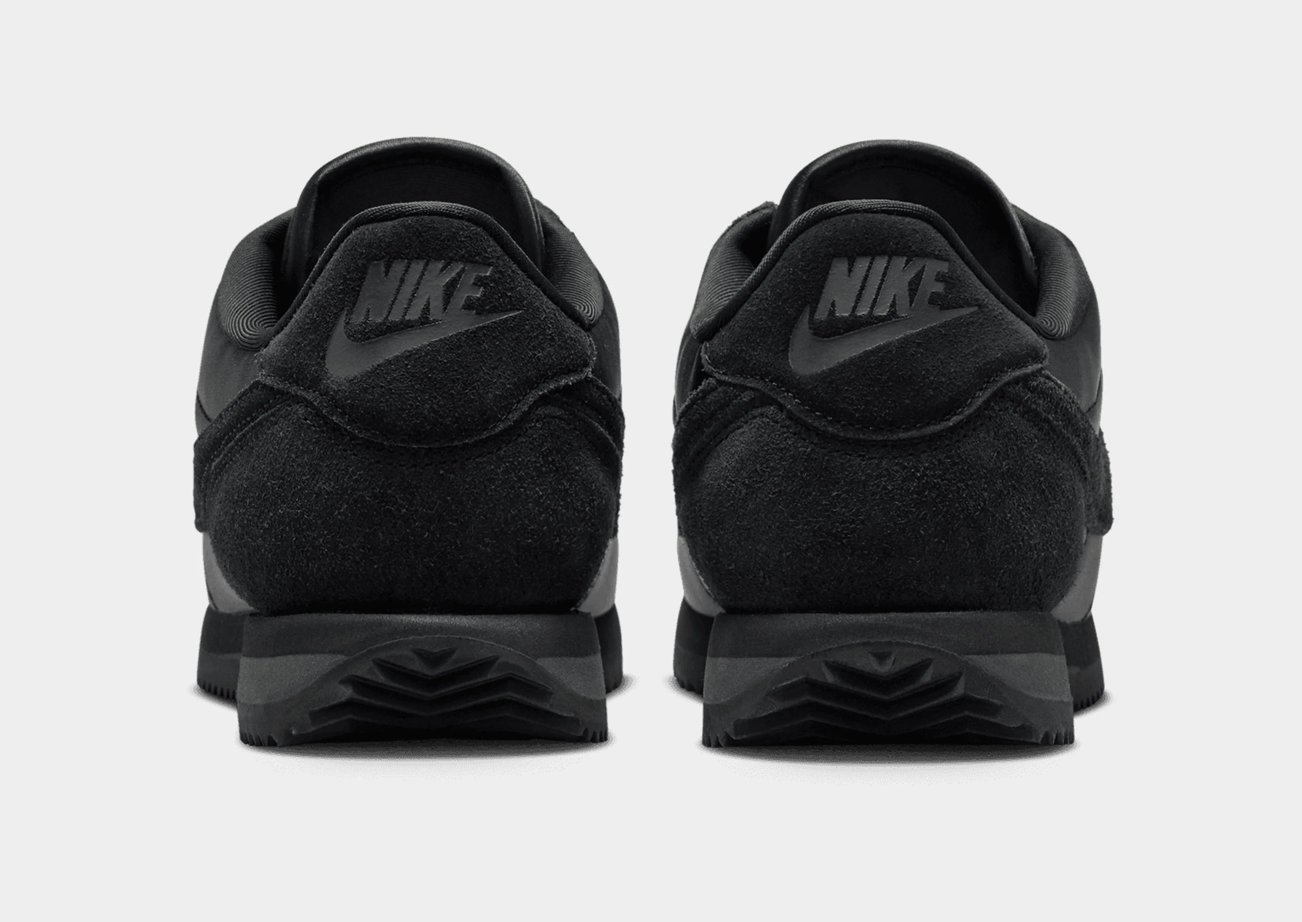 Flexible Tread Pattern slim fit Nike Cortez Textile Women's