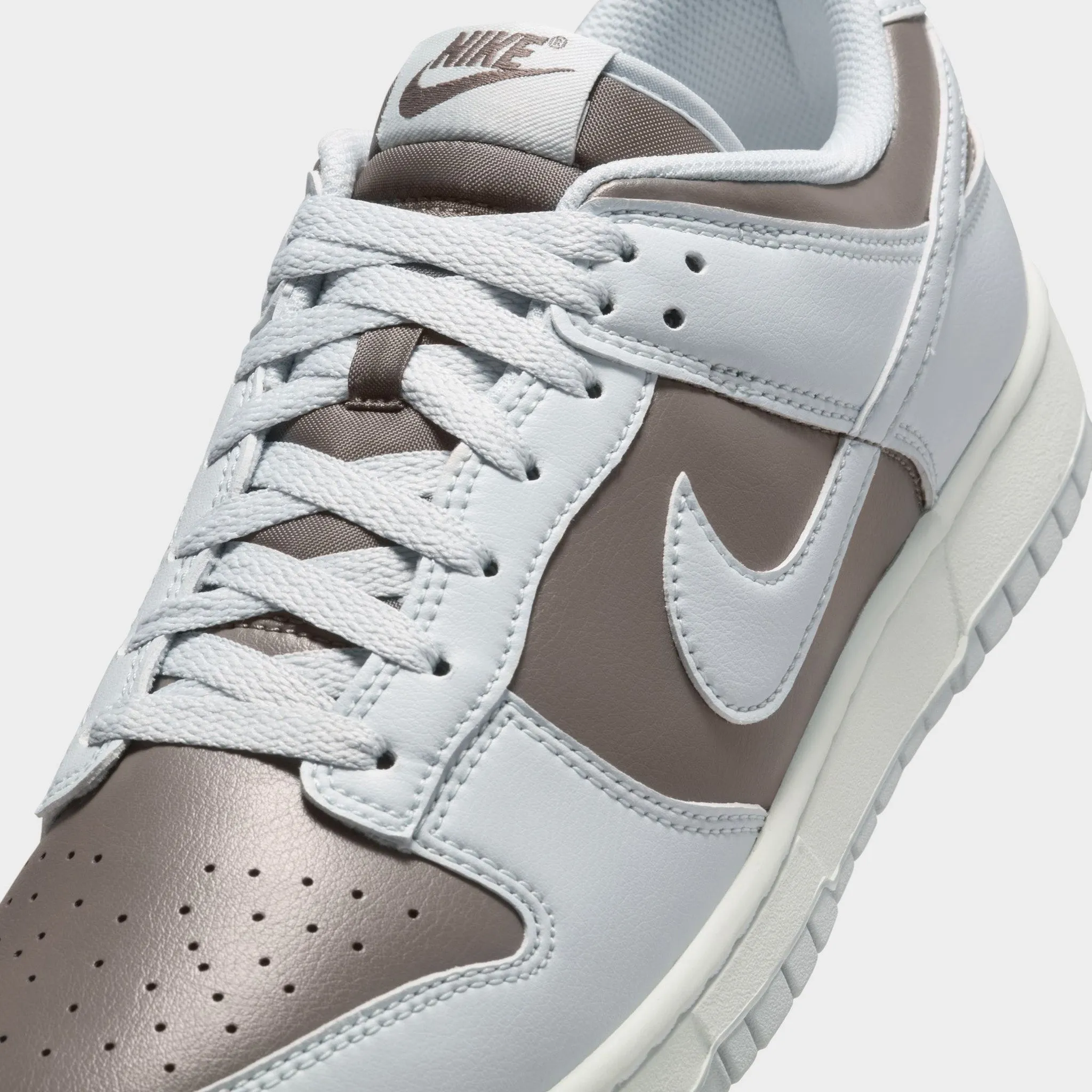 Multi Directional Grip Studs Urban Court Wear Nike Dunk Low Cave Stone / Pure Platinum - Summit White