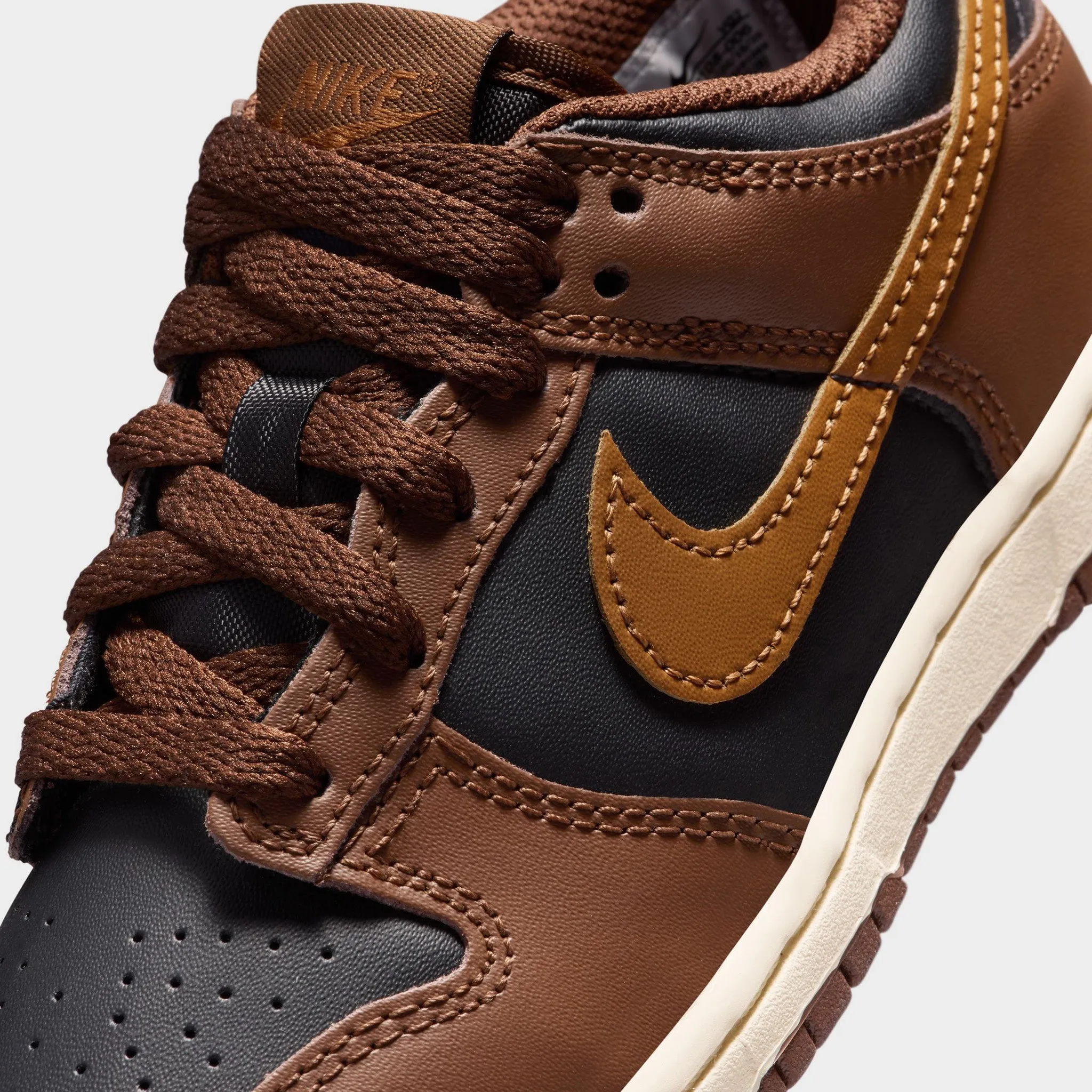 Nike Dunk Low PS Black / British Tan - Cacao Wow Foot Agility