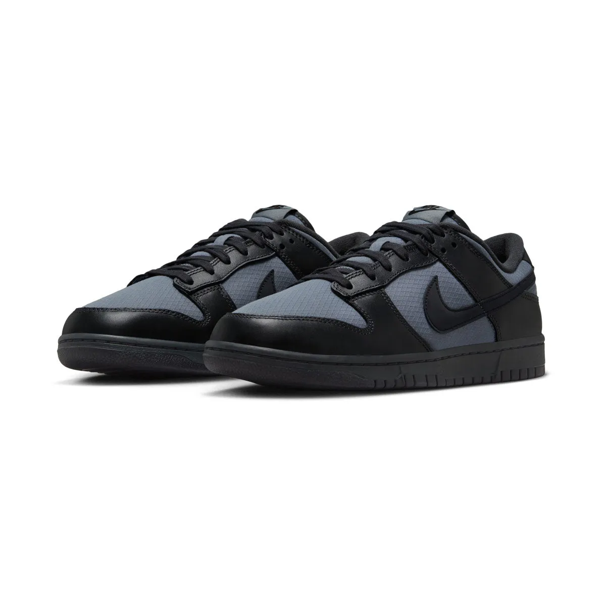 Nike Dunk Low Retro SE 'Off Noir Smoke Grey' Men's Winterized Shoes Flexible Materials Casual Mood
