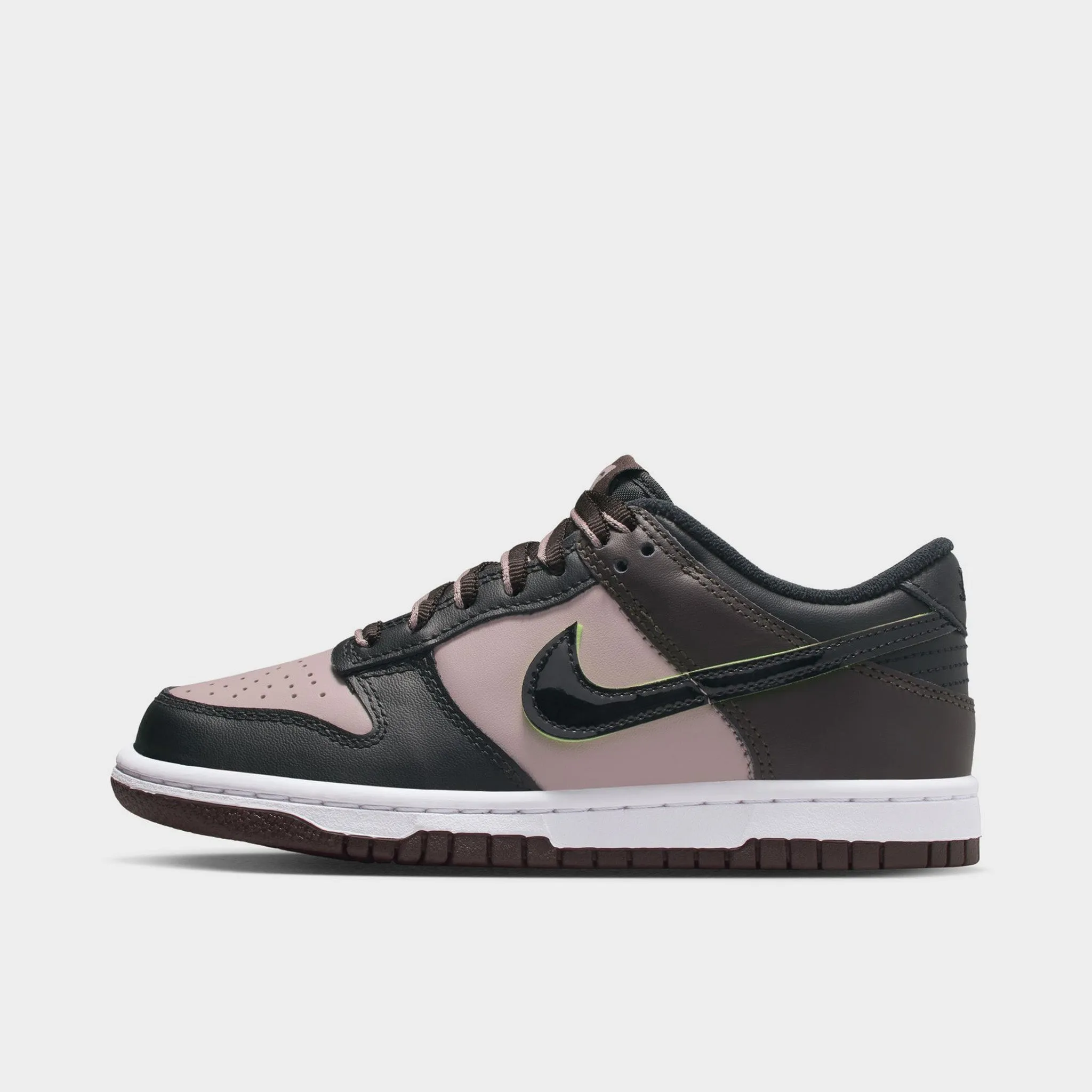 Nike Dunk Low SE GS Particle Rose / Black Proprioceptive Feedback Performance Built Sole