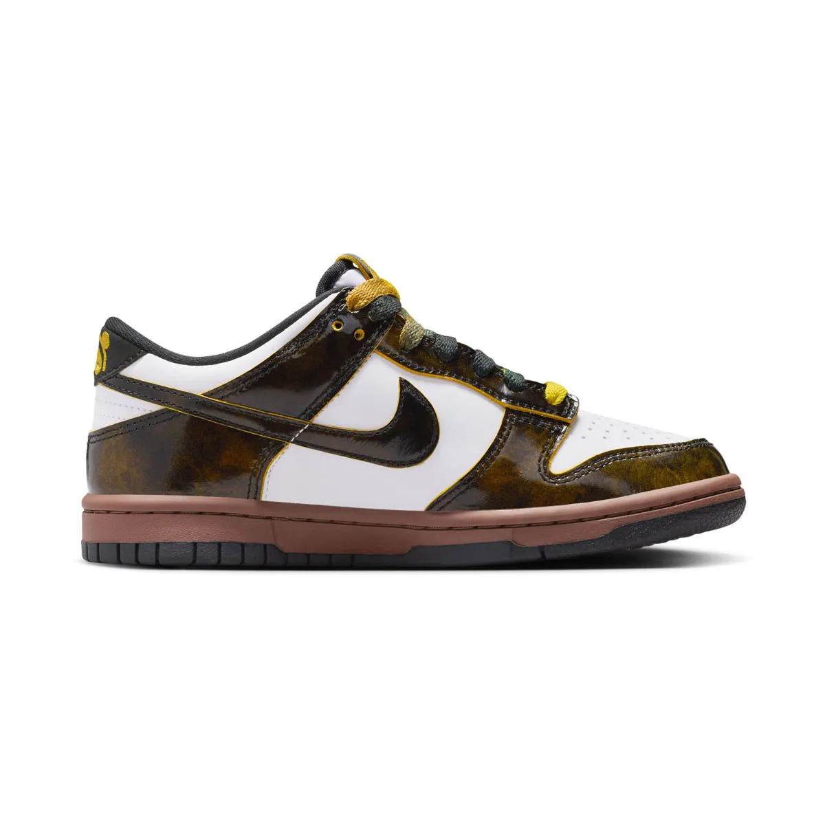 Dot Play Nike Dunk Low SE 'Panda-Monium' Big Kids' Shoes