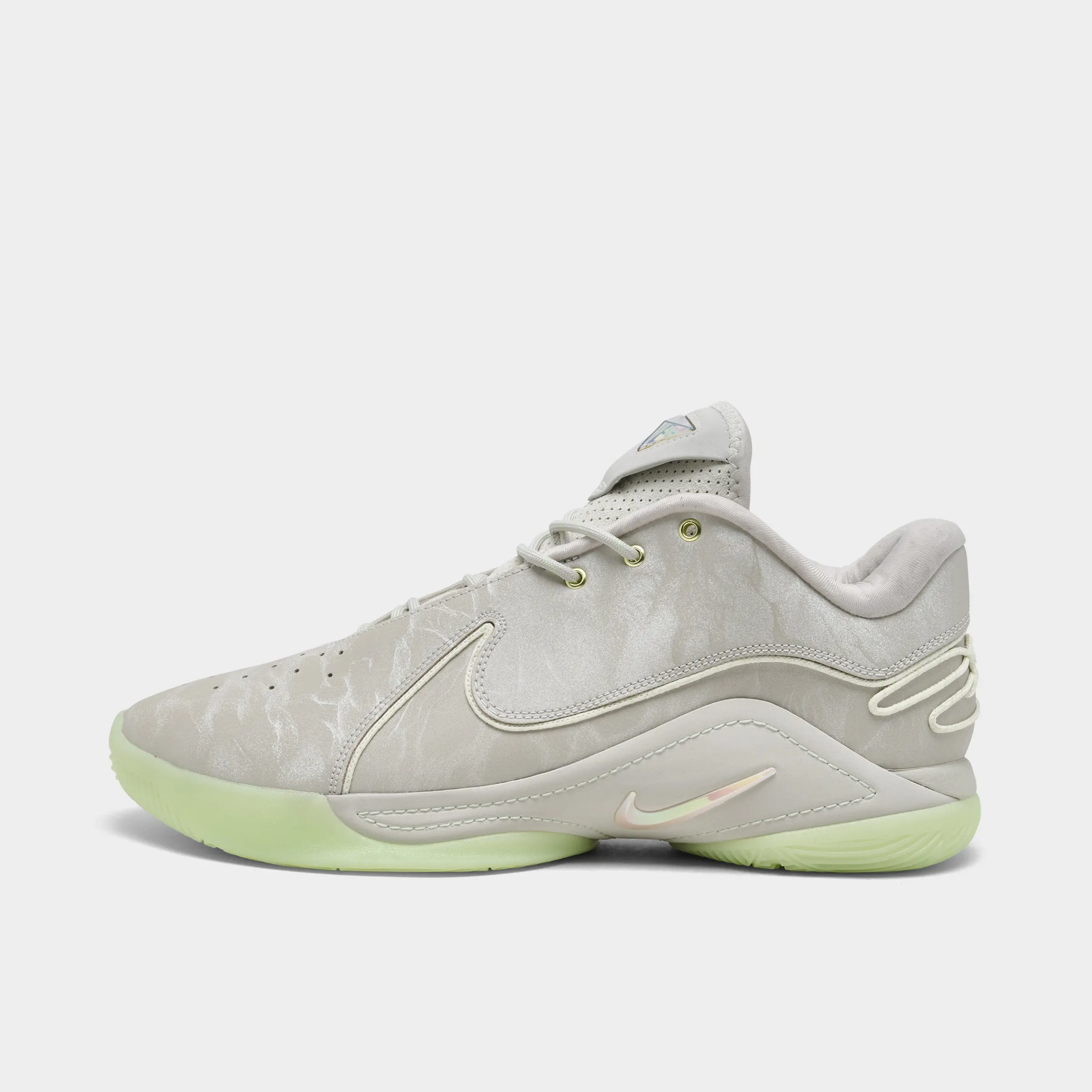 Full Guard Nike Lebron XXII Light Bone / Soft Pearl - Vapor Green