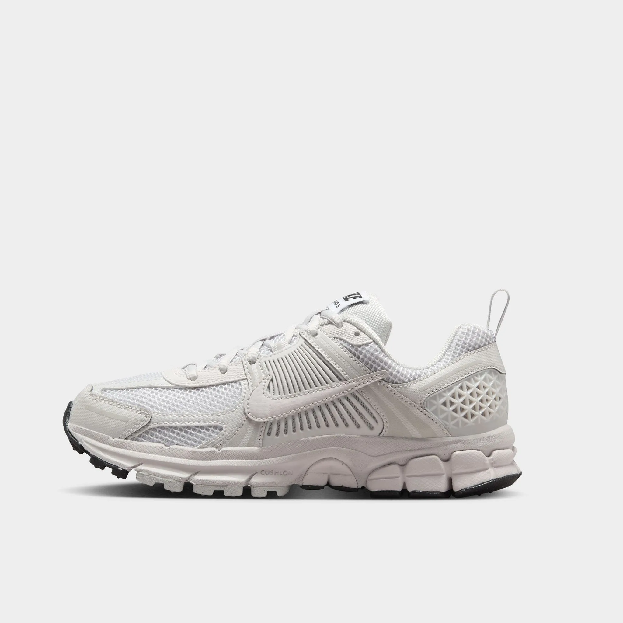 Nike Vomero 5 GS White / Vast Grey - Black expert shoes mid - foot - strike shoes