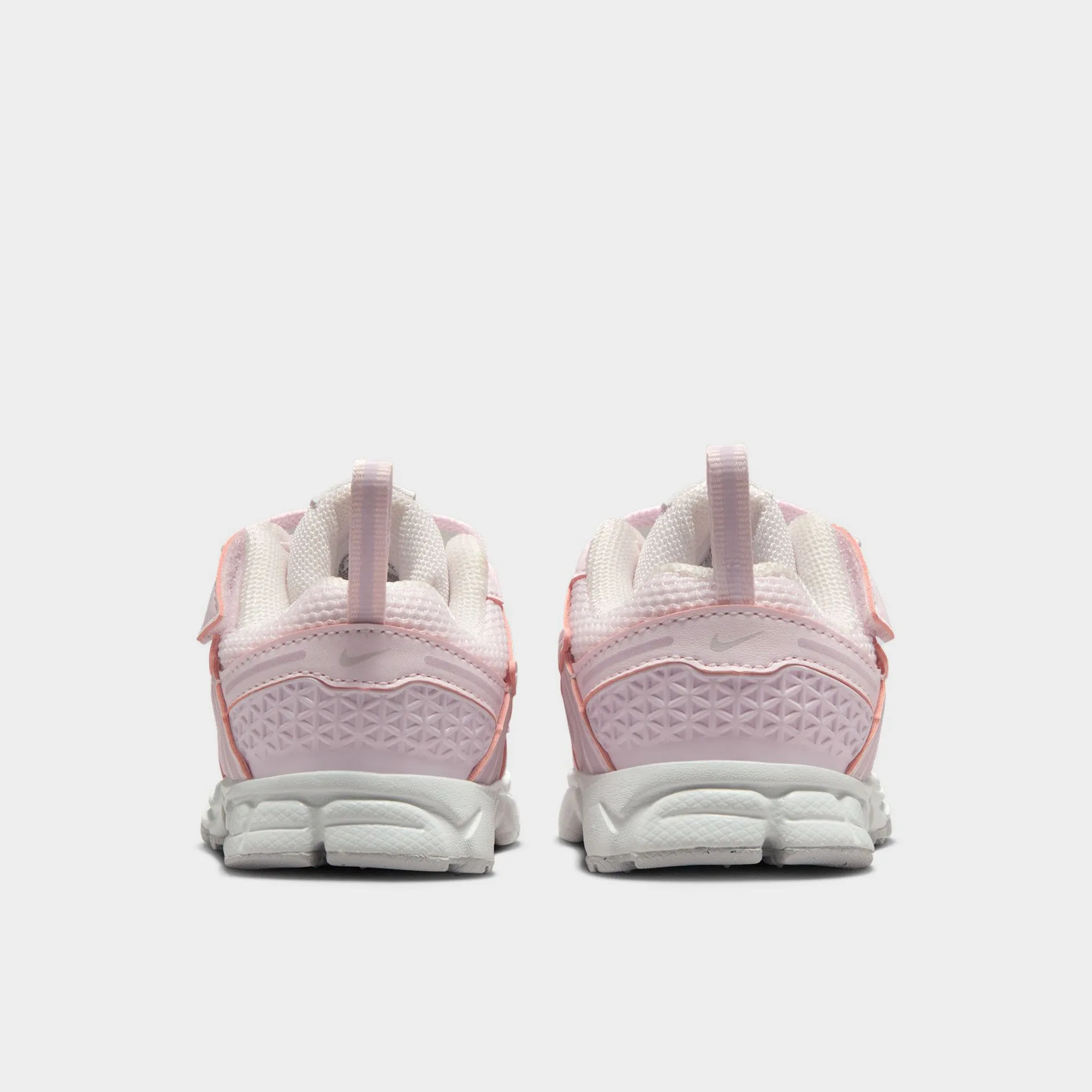 Nike Vomero 5  TD Pearl Pink / Vast Grey - Bleached Lilac logo - buttoned shoes running in national tracks shoes