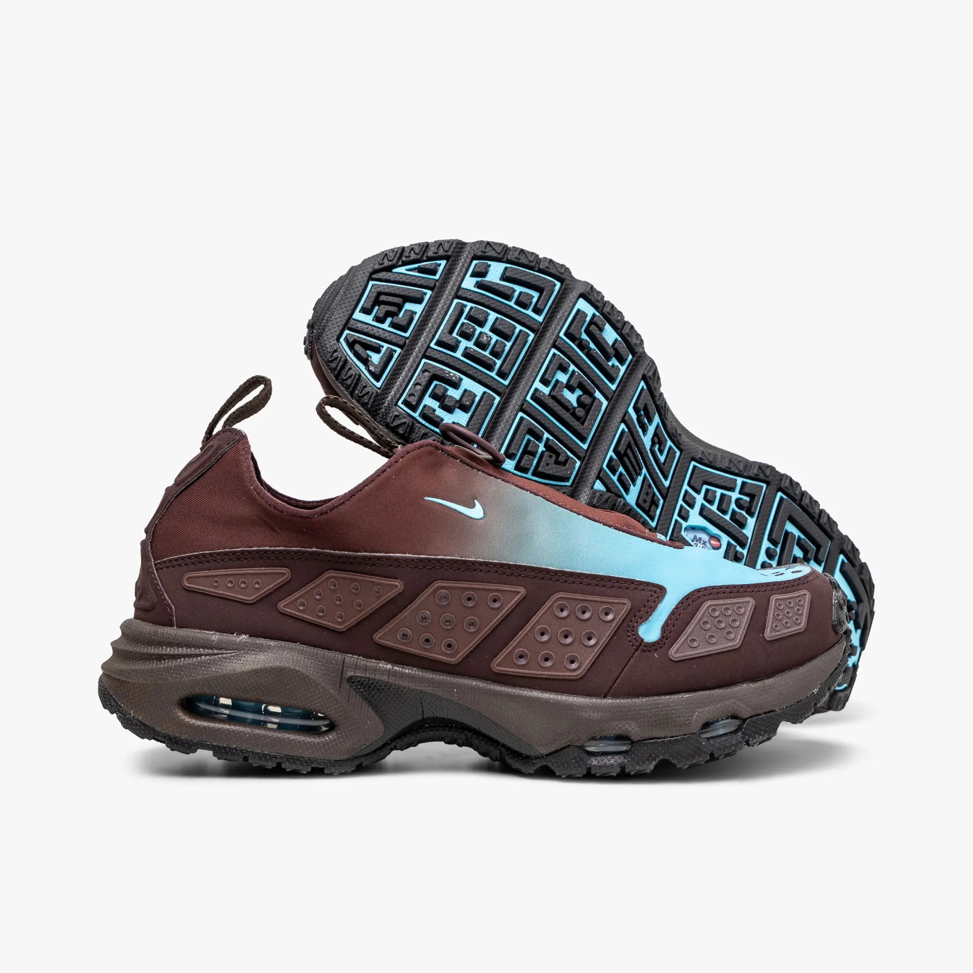 Autumn Ready Slip   Resistant Nike Women's Air Max SNDR Burgundy Crush / Baltic Blue - Baroque Brown