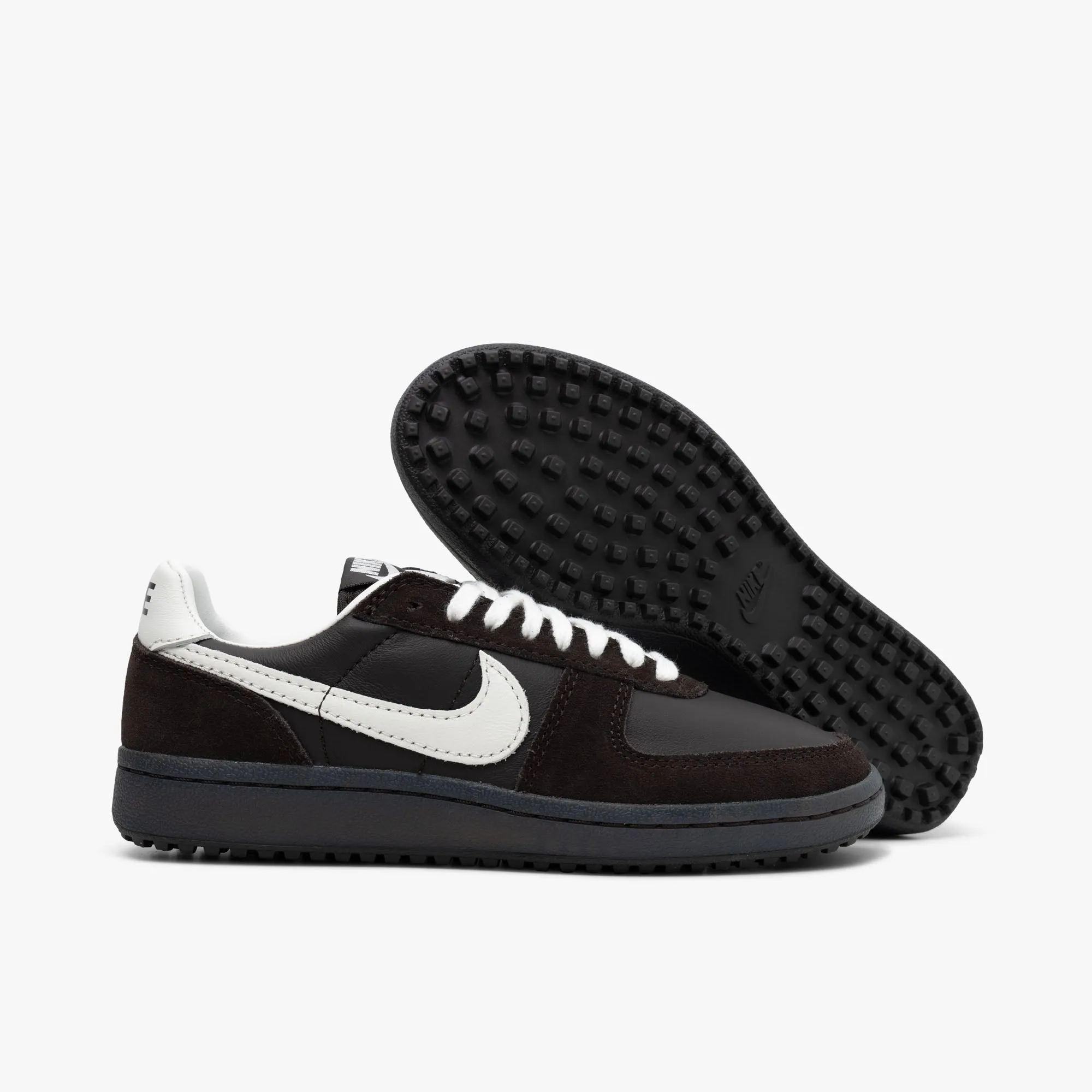Nike Women's Field General 82 Velvet Brown / Sail QuickDry Transit Wear
