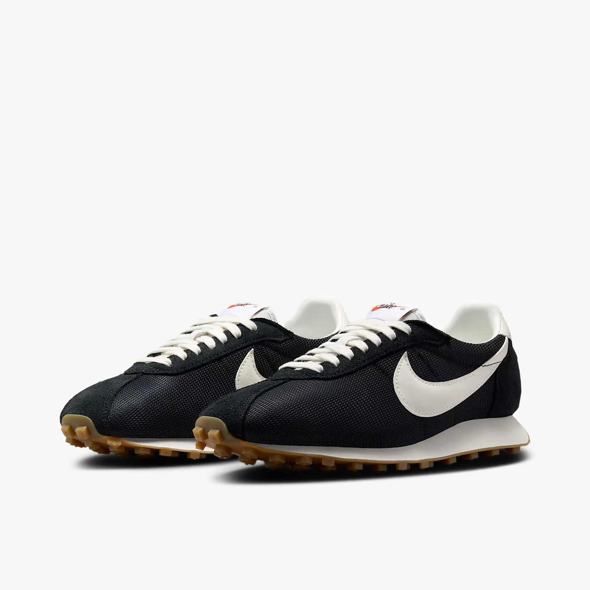 Nike Women's LD-1000 Black / Sail - Safety Orange Elastic Collar Design