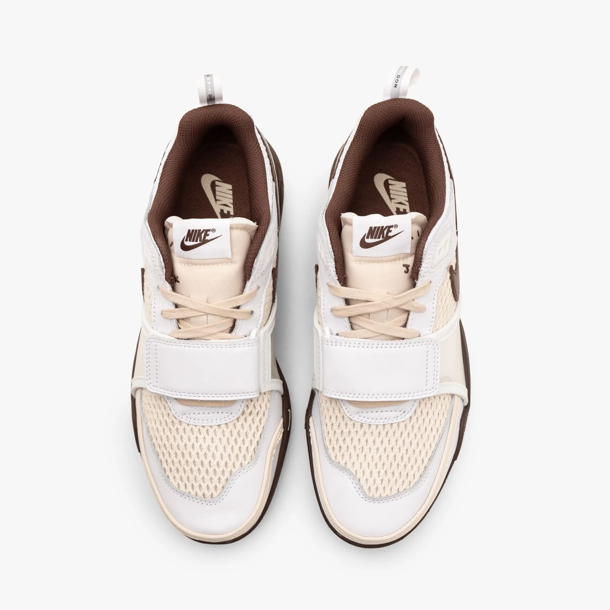 Non Compression Upper Nike x Travis Scott Zoom Field Jaxx / White / Light Chocolate - White
