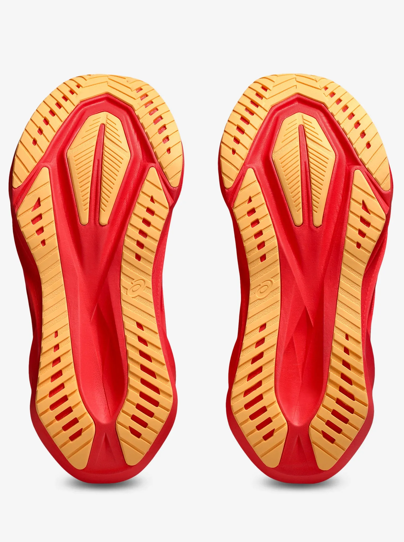 trendy shoe style unisex running Novablast 5 Womens