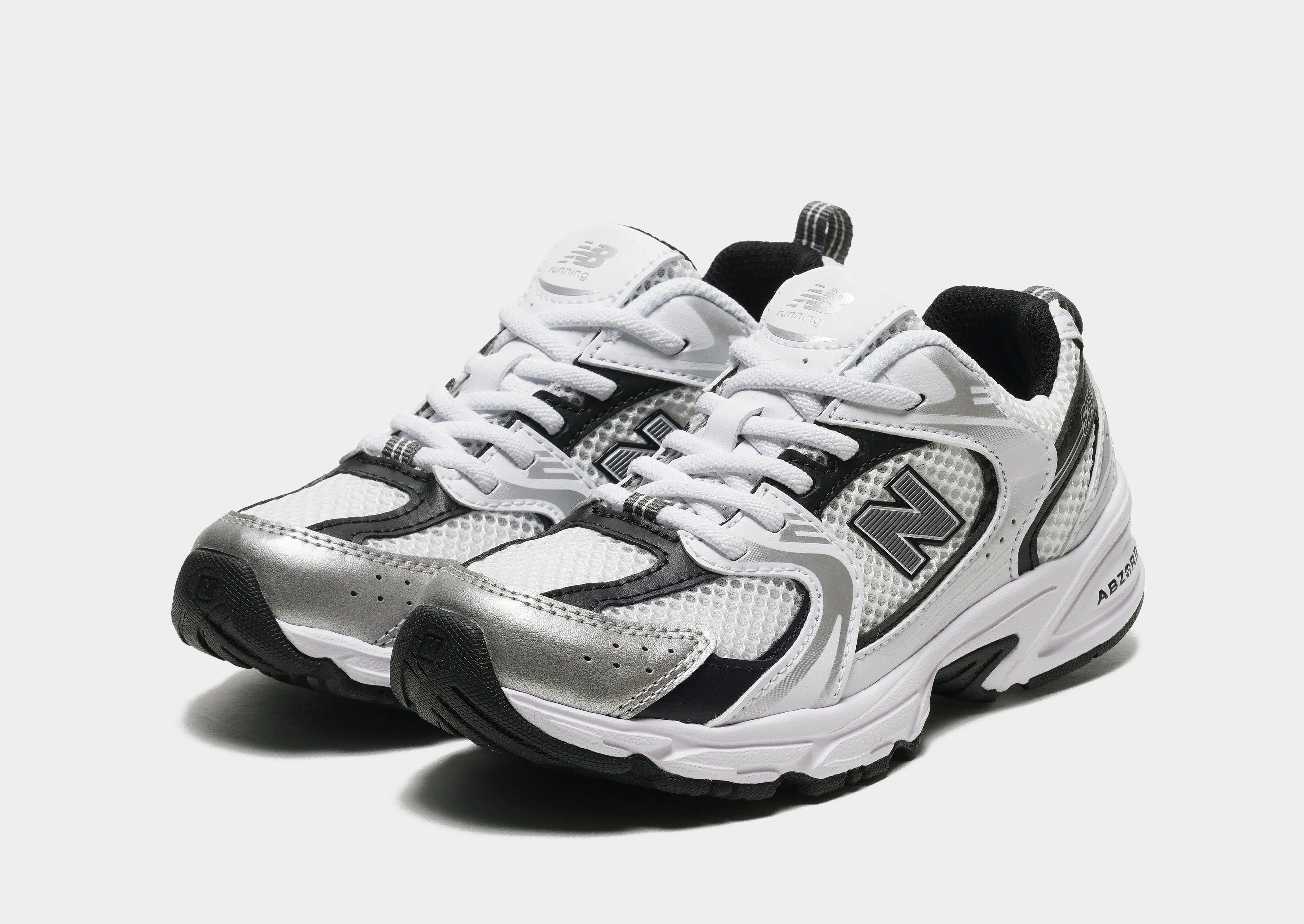 530 Children's running in university tracks shoes Anti microbial
