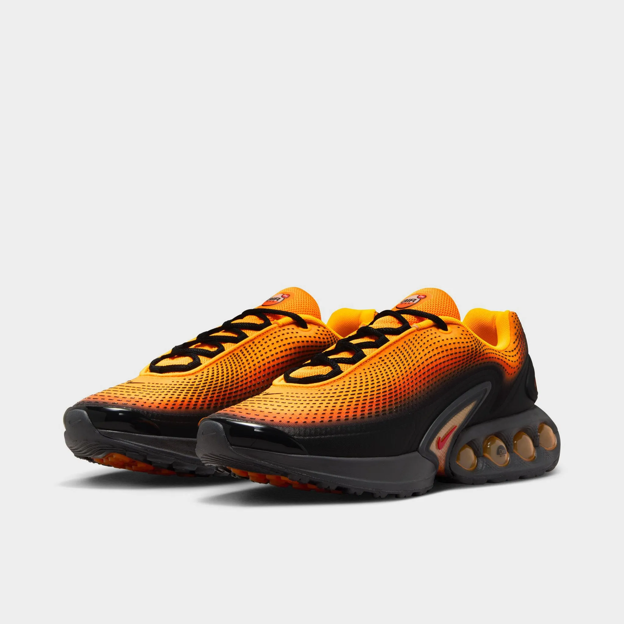 Toe Area Nike Air Max DN SE Laser Orange / Comet Red - Black