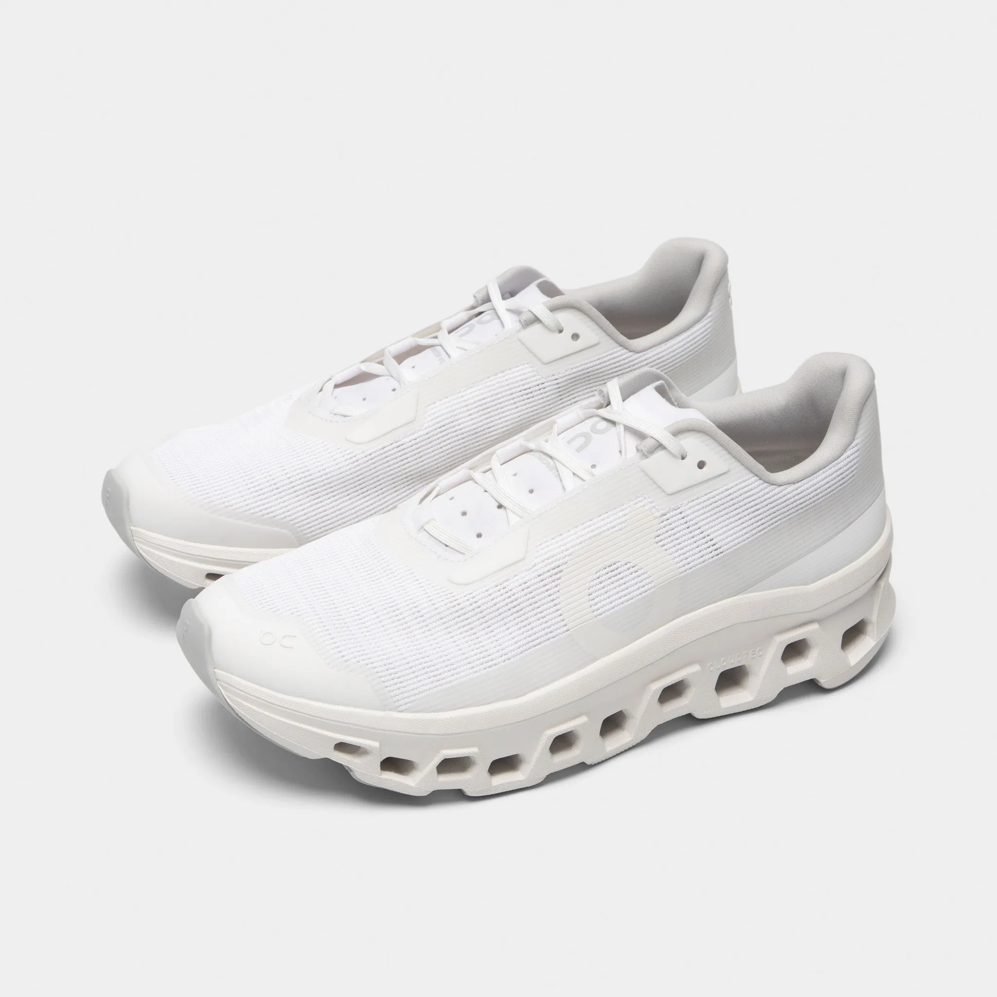 On Cloudmonster Void White / White racing - specific shoes
