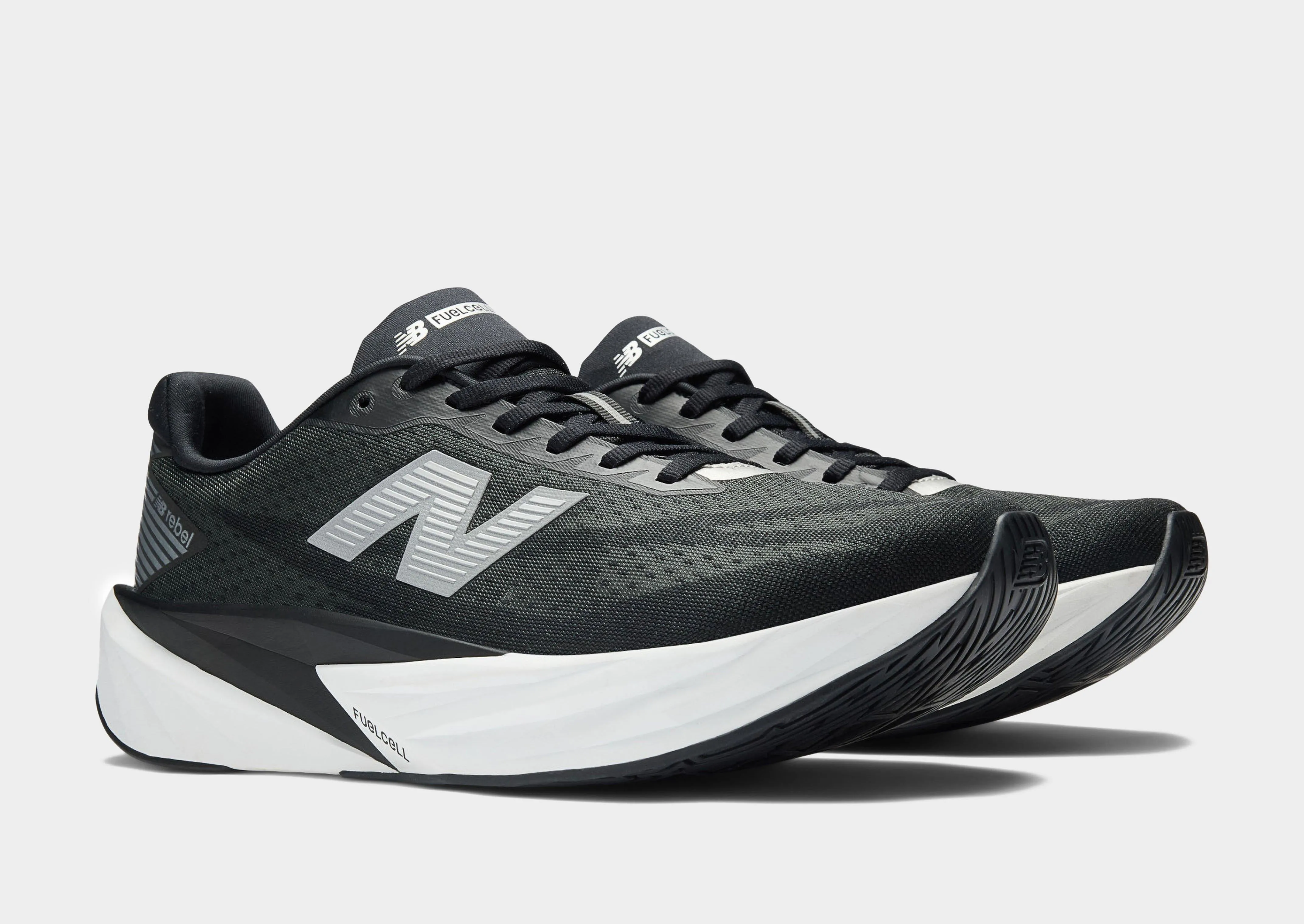 tennis - compatible running shoes FuelCell Rebel v5