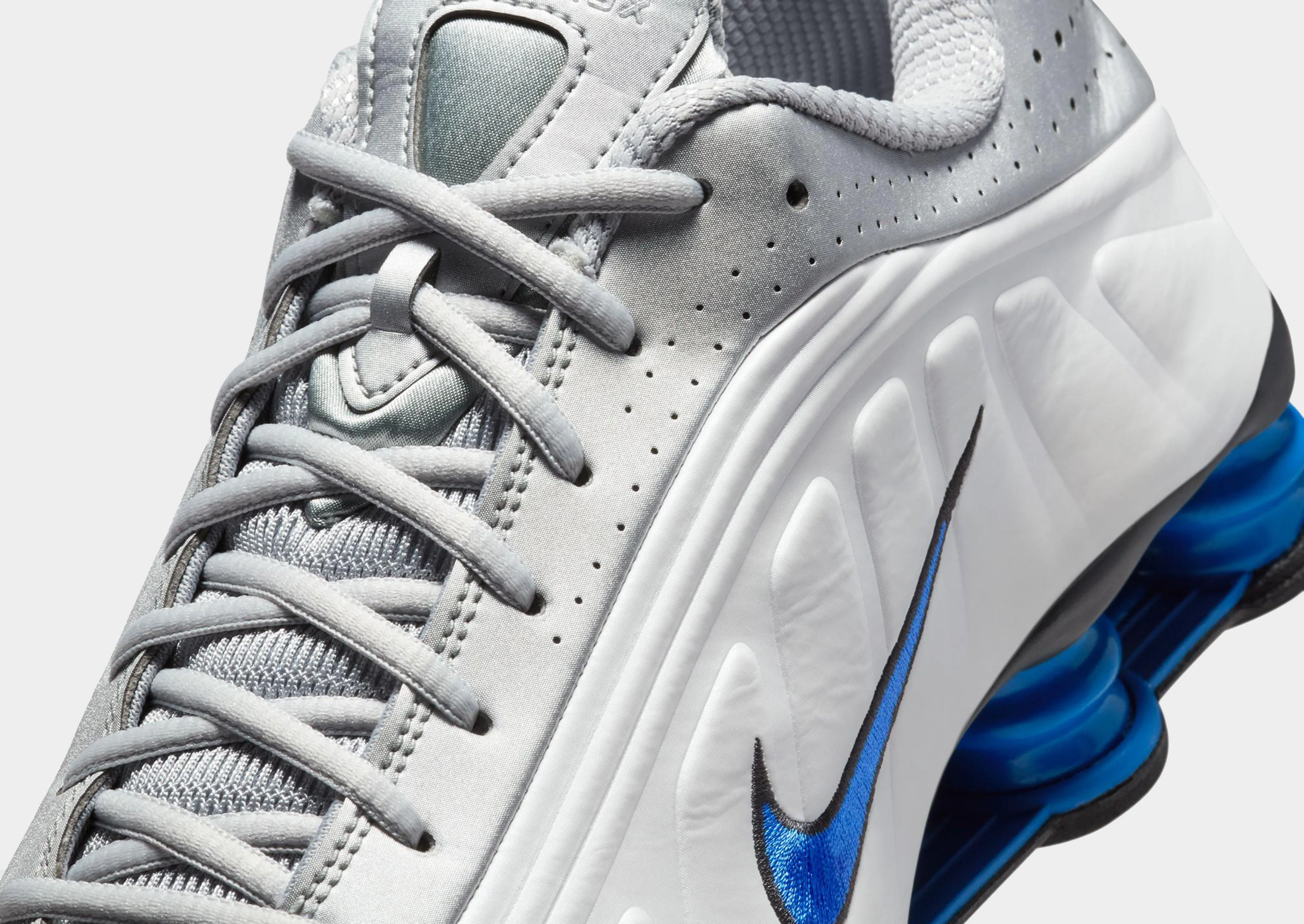 Shox R4 Modern Style Insole Tech