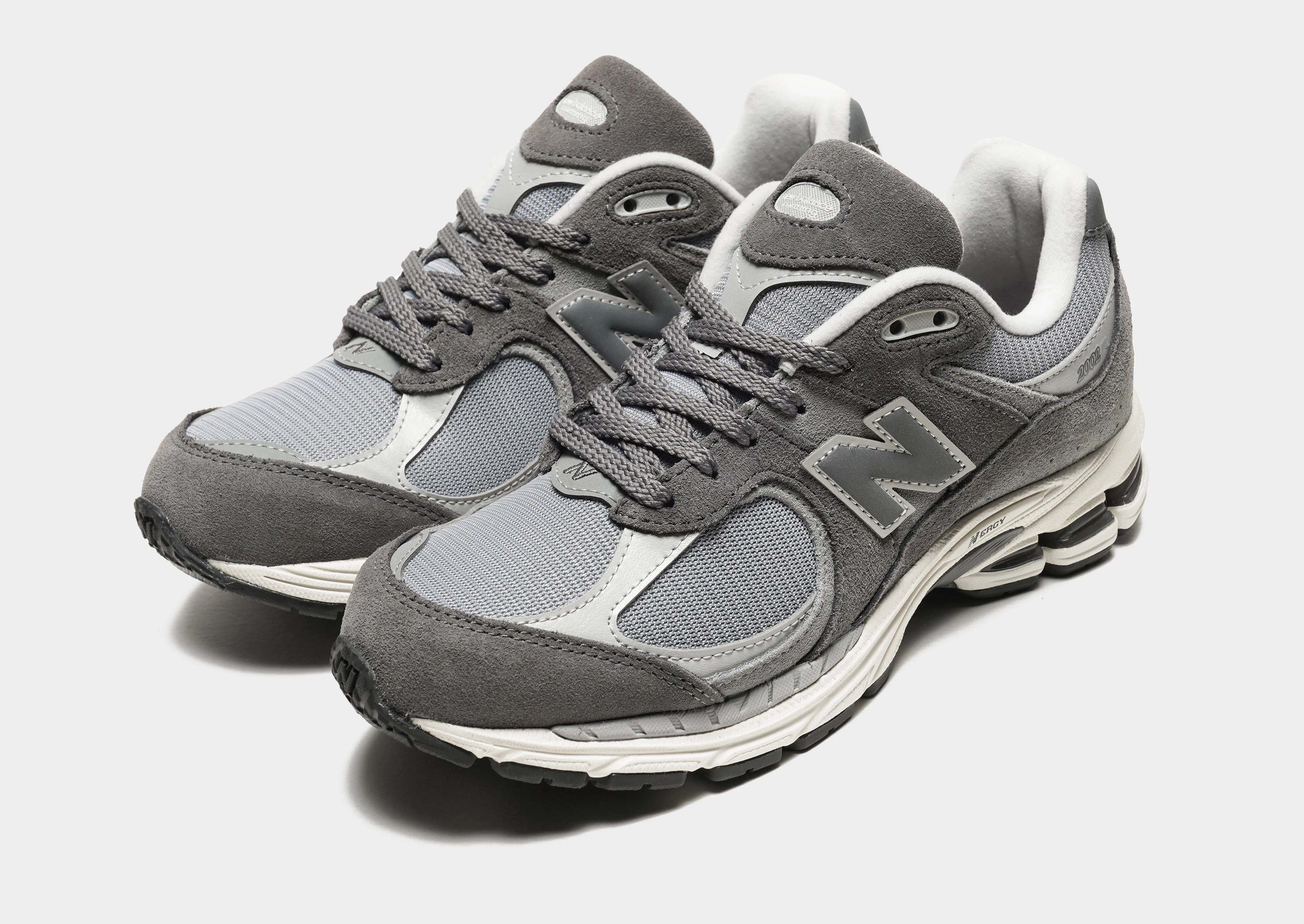 2002R energy - return running shoes late evening running shoes