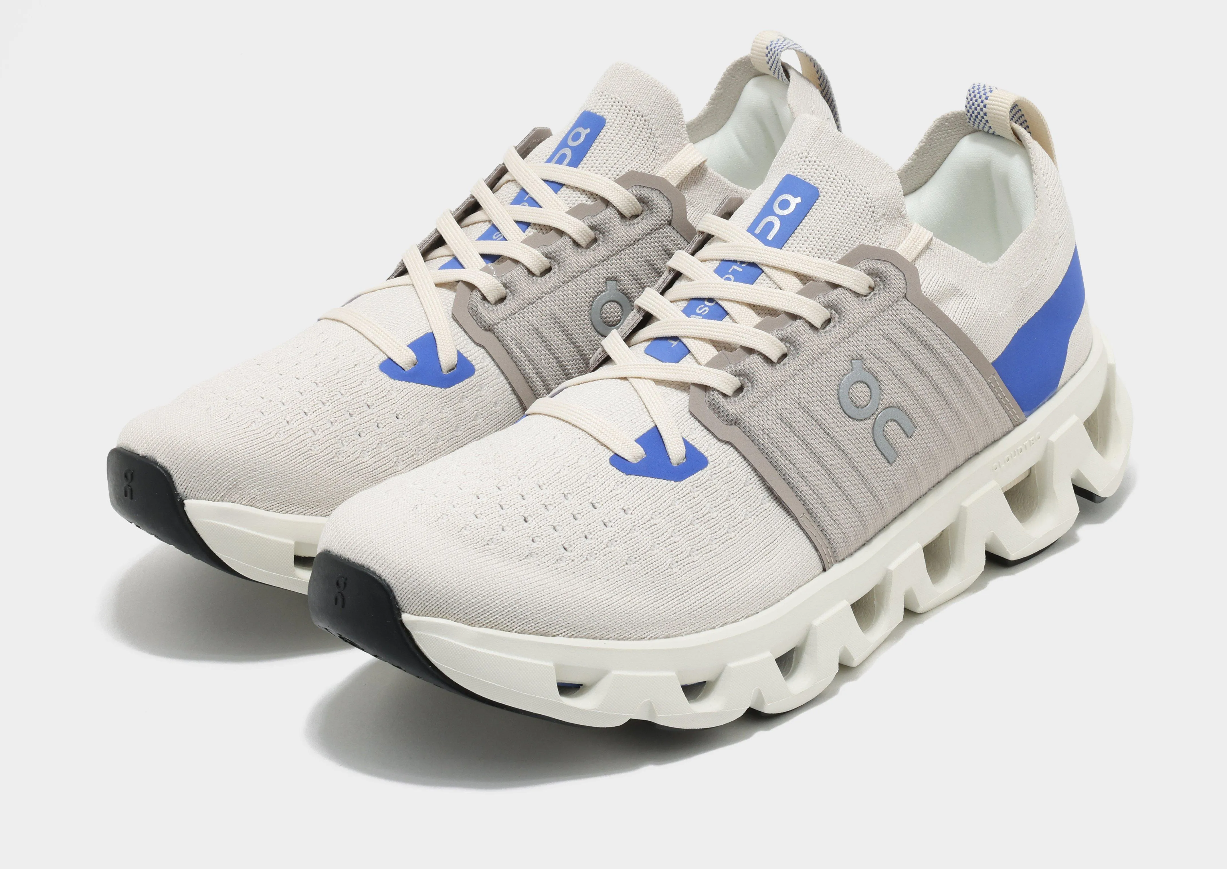 Cloudswift 4 advanced runner shoes