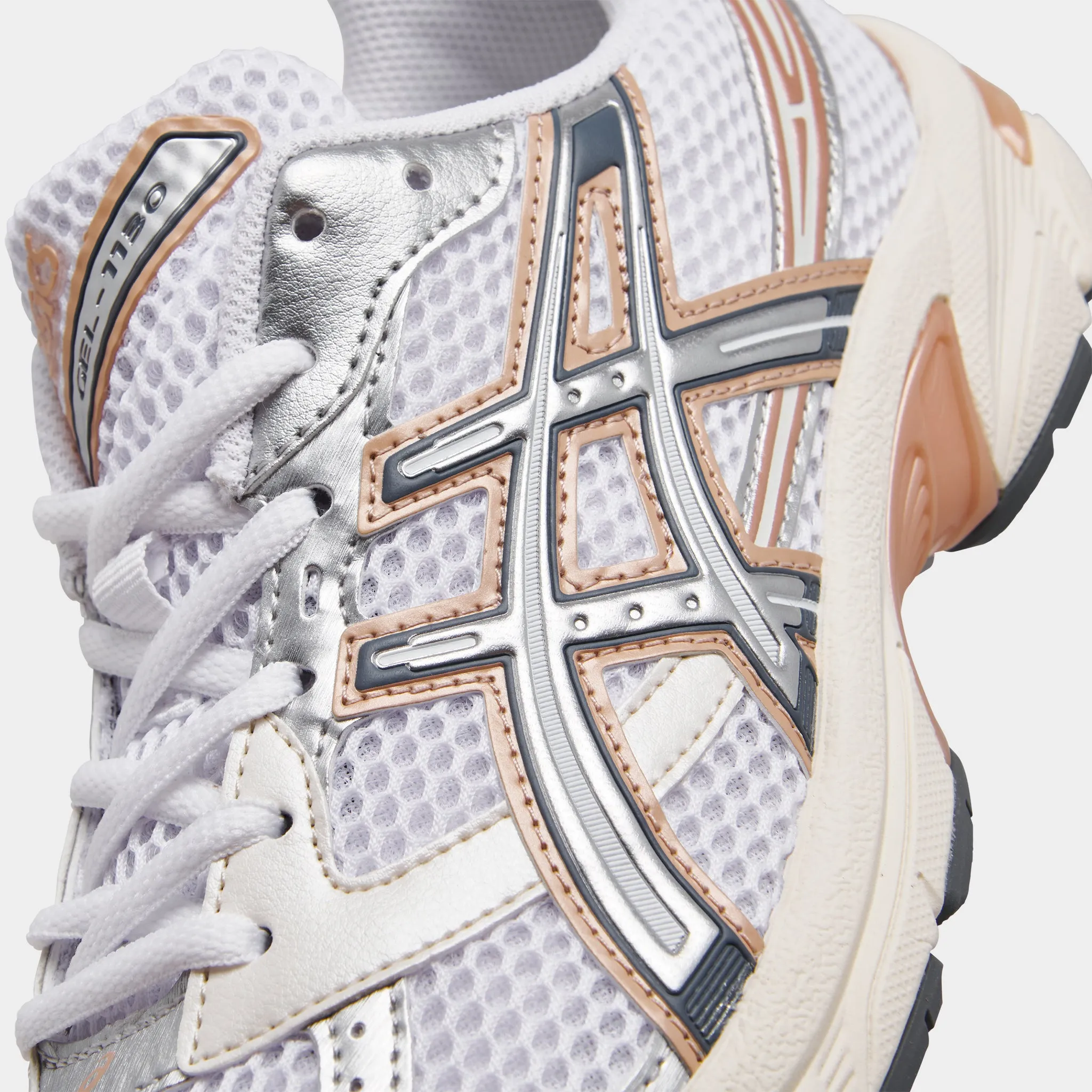 ASICS Women's GEL-1130 White / Pure Silver Low Maintenance