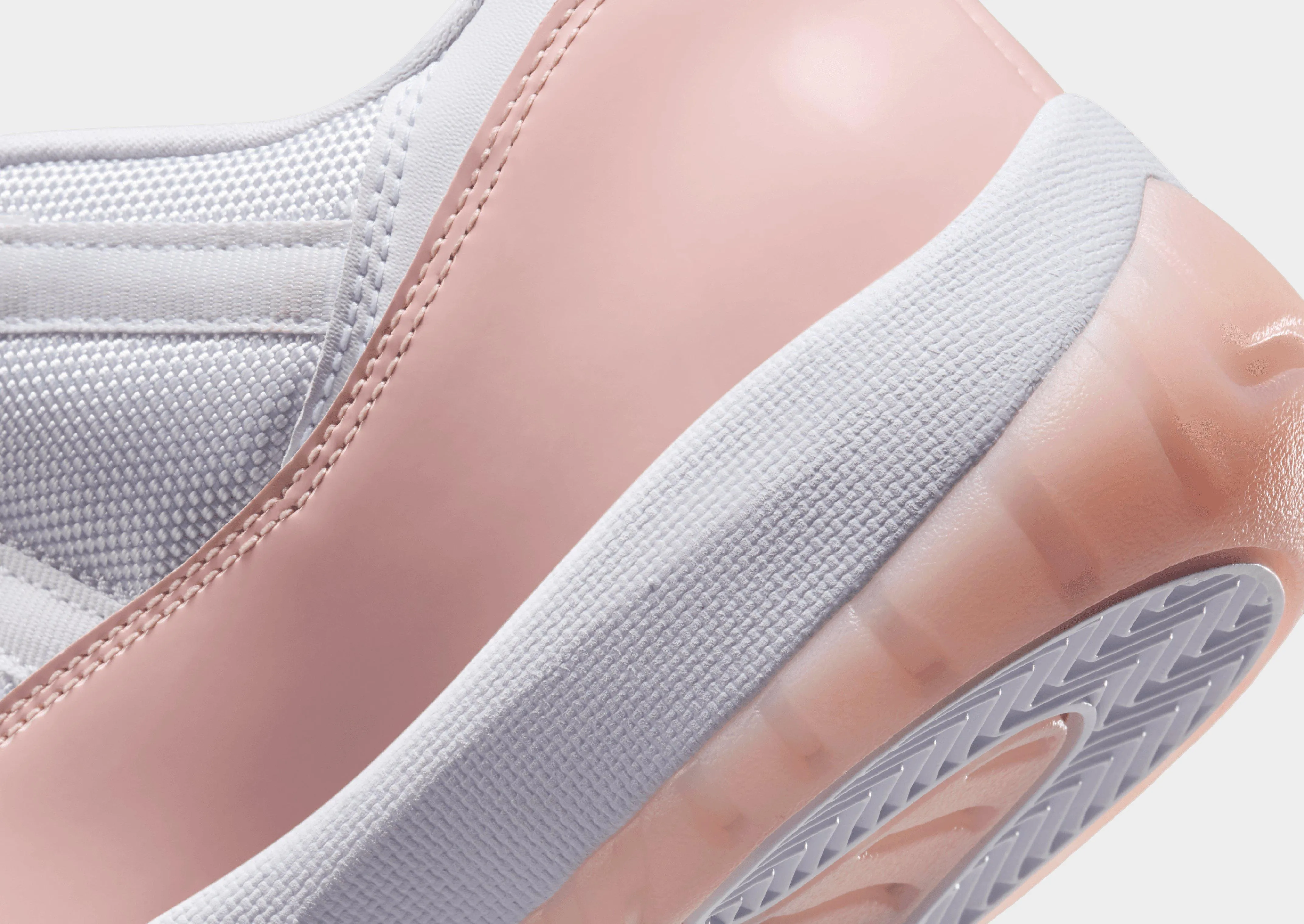 Air 11 Retro Low Women's Vapor Wick Fabric