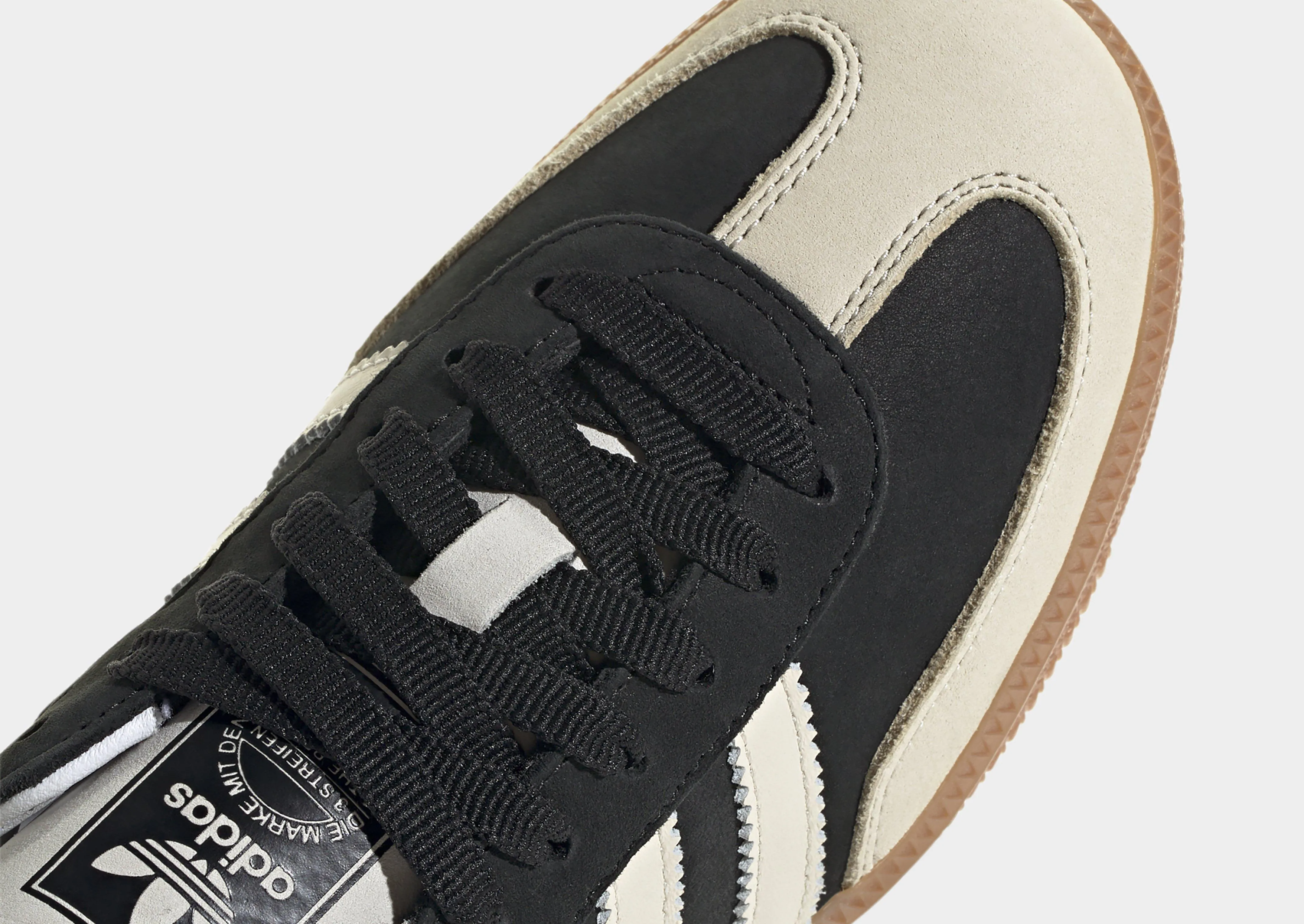 Samba OG Women's Traction Treads Multi Directional Flex Grooves