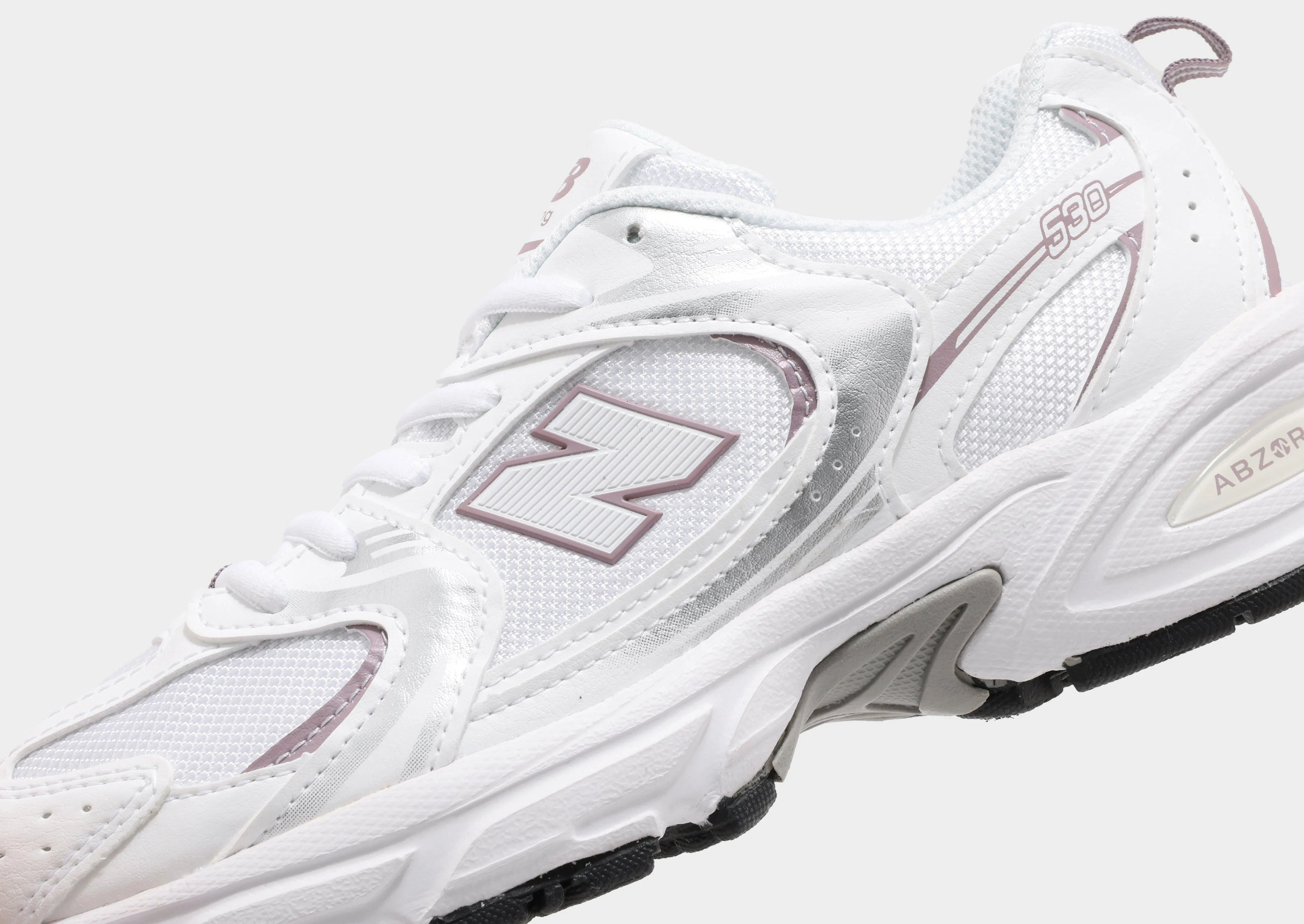 530 Junior's windy outdoor track running option