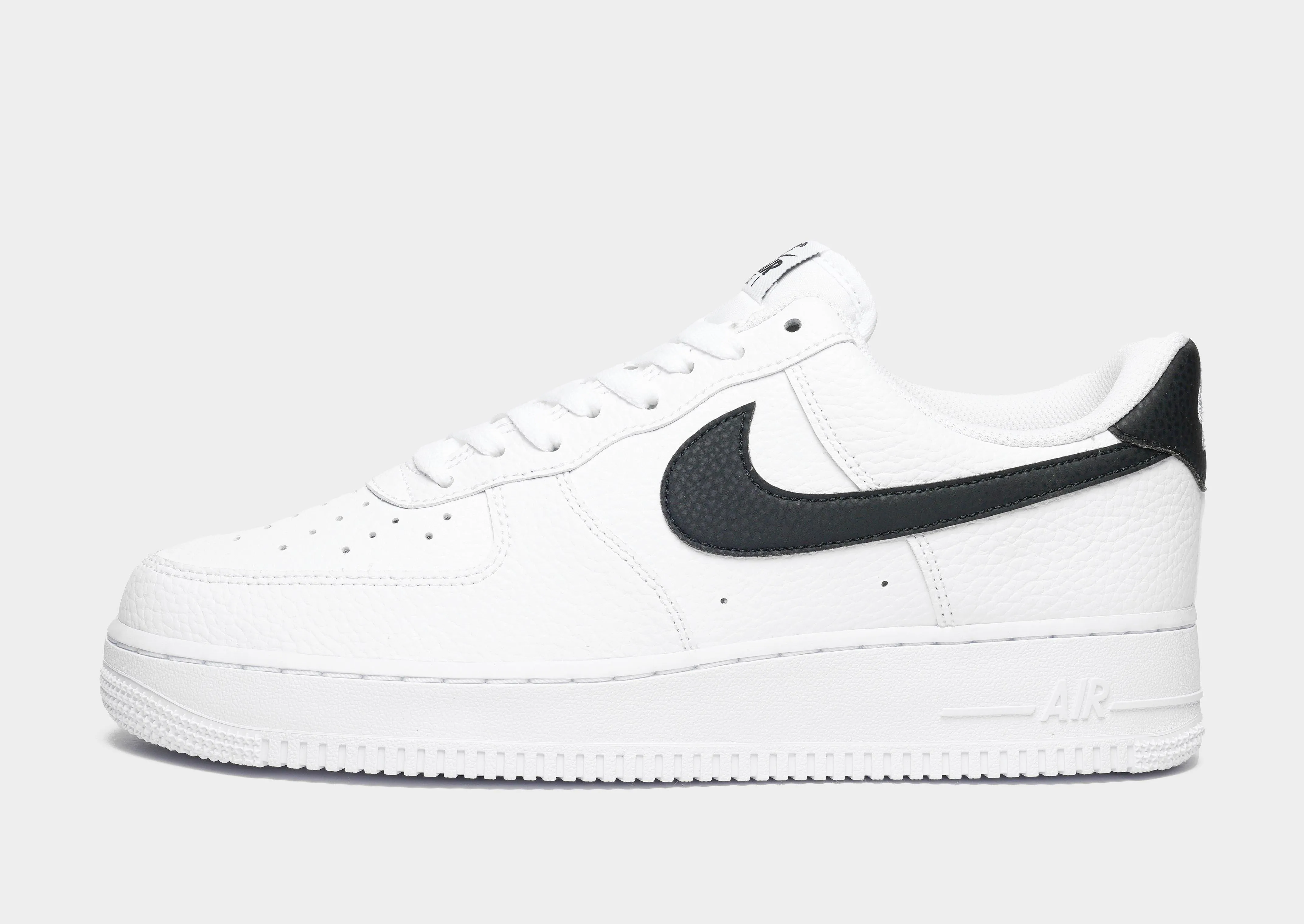 Air Force 1 '07 Everyday Gear Sneaker Innovation