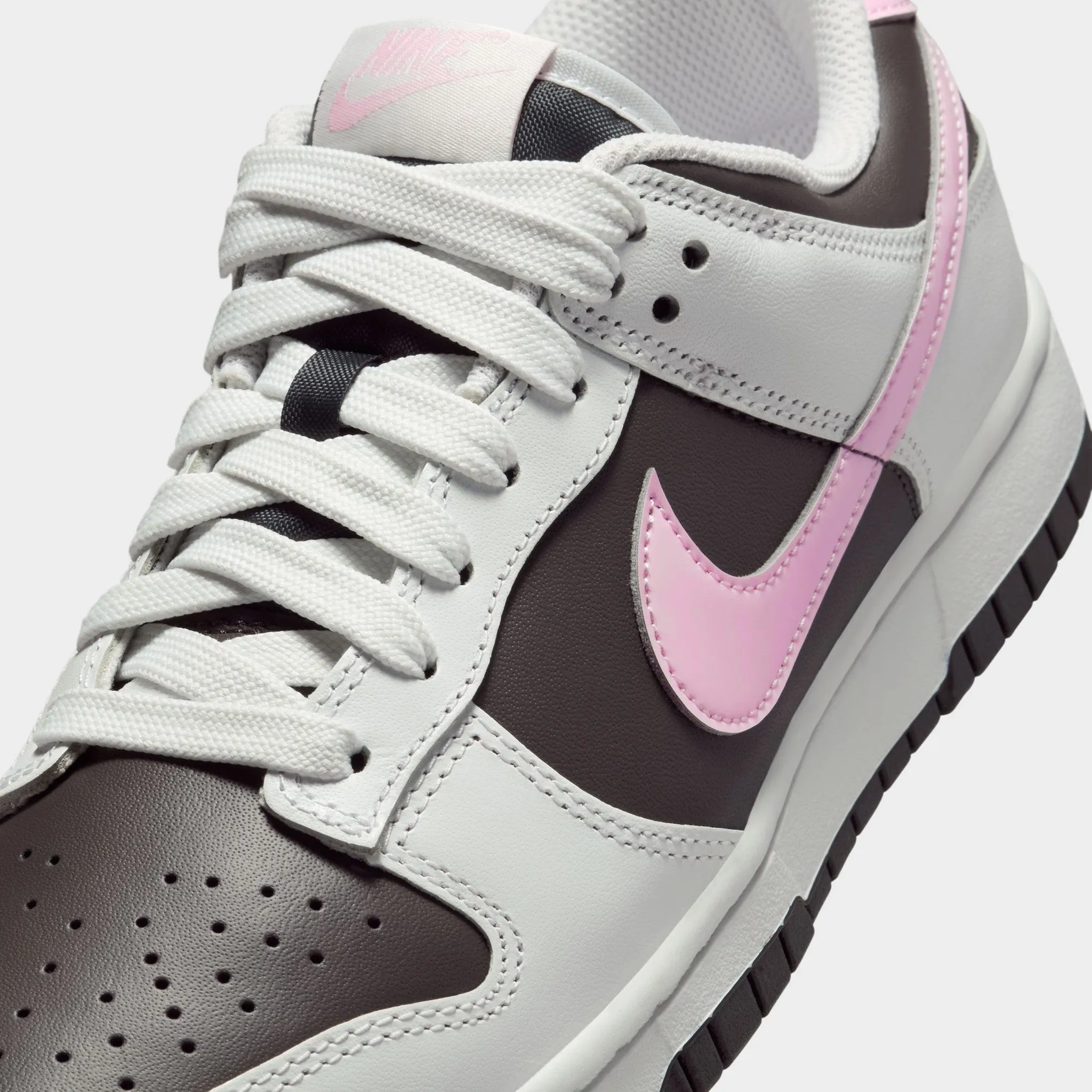 Torsional Rigidity Frame puncture resistant Nike Women's Dunk Low Summit White / Pink Foam - Medium Ash