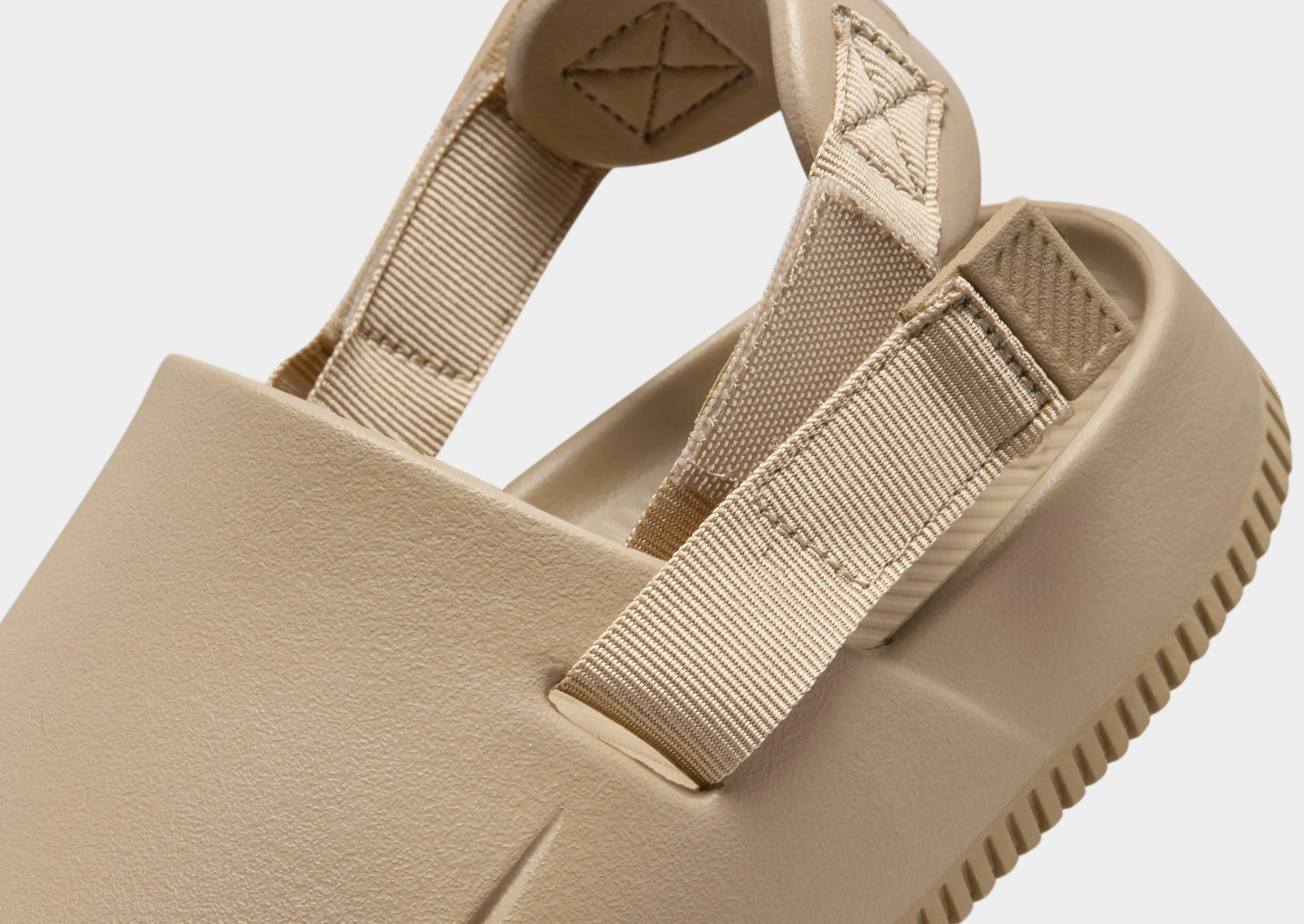 Modern Walk Calm Mule Slides