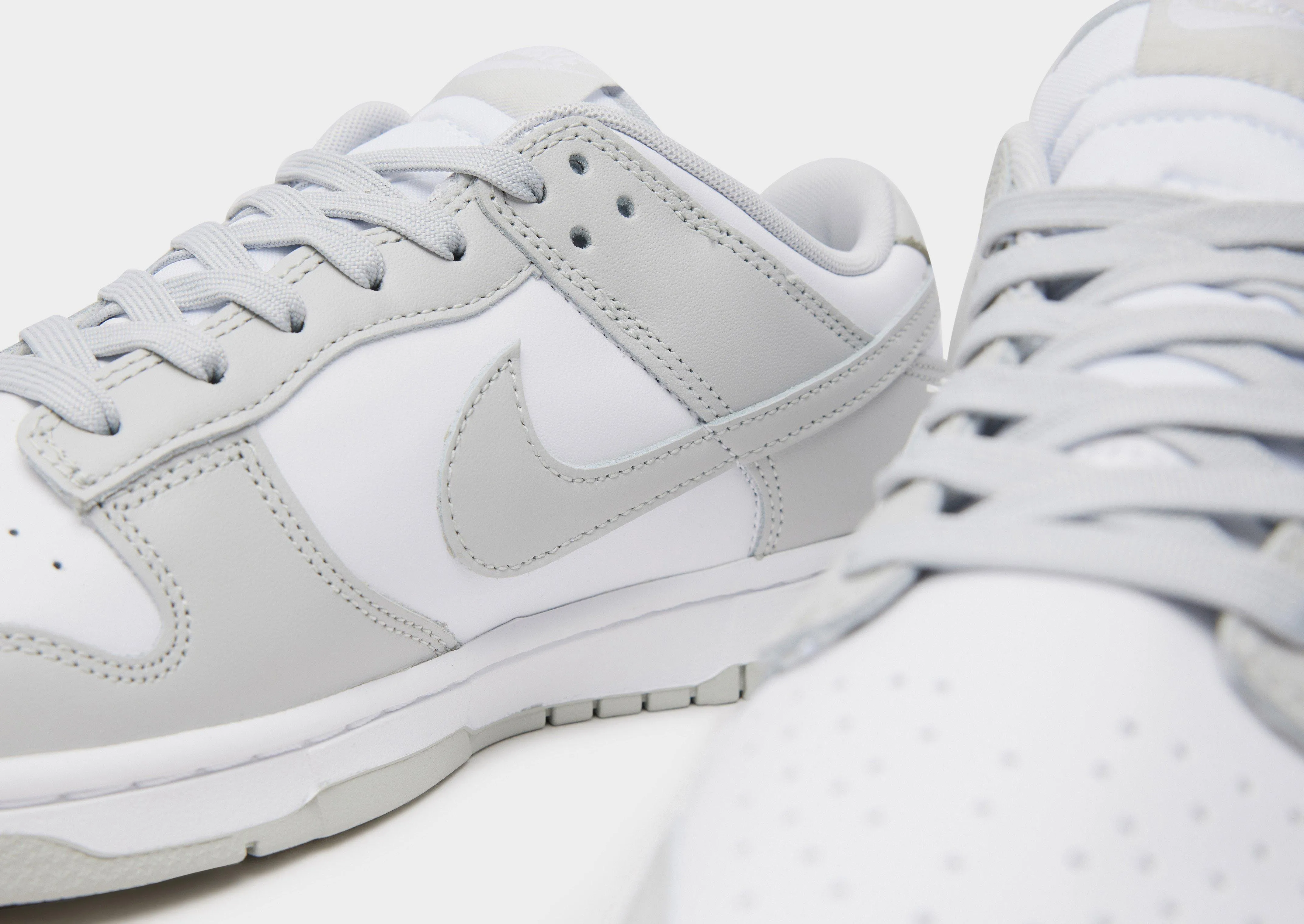 Dunk Low Retro Aerodynamic Structure ToeBumper
