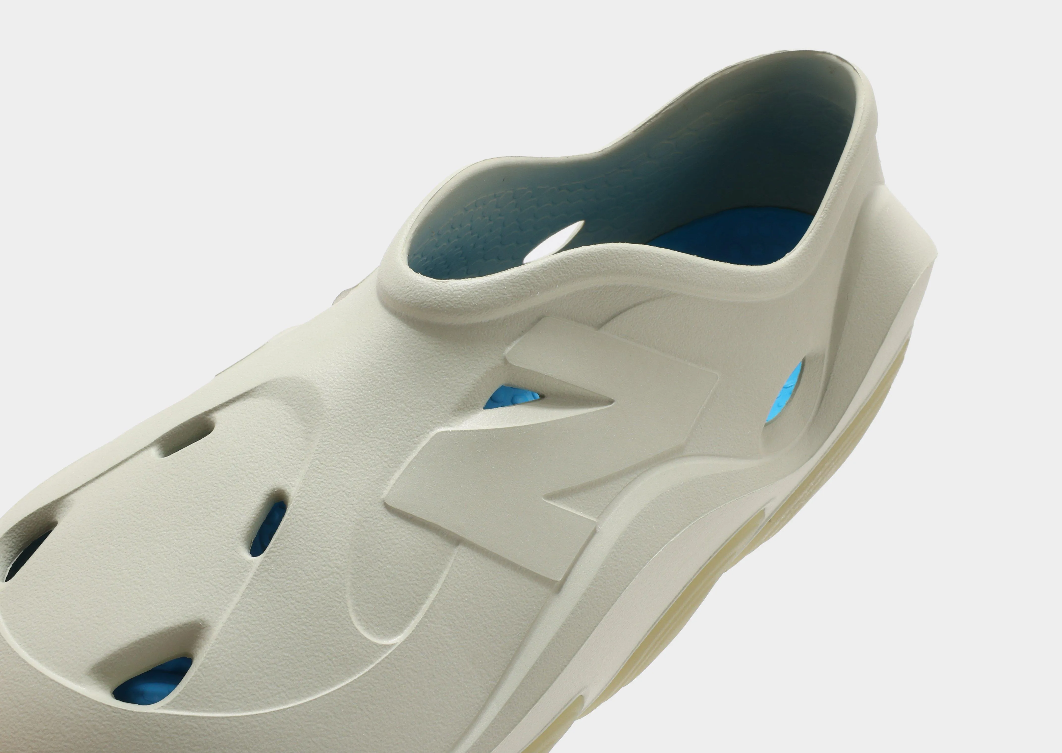 RCVRY Light Build Casual Flats
