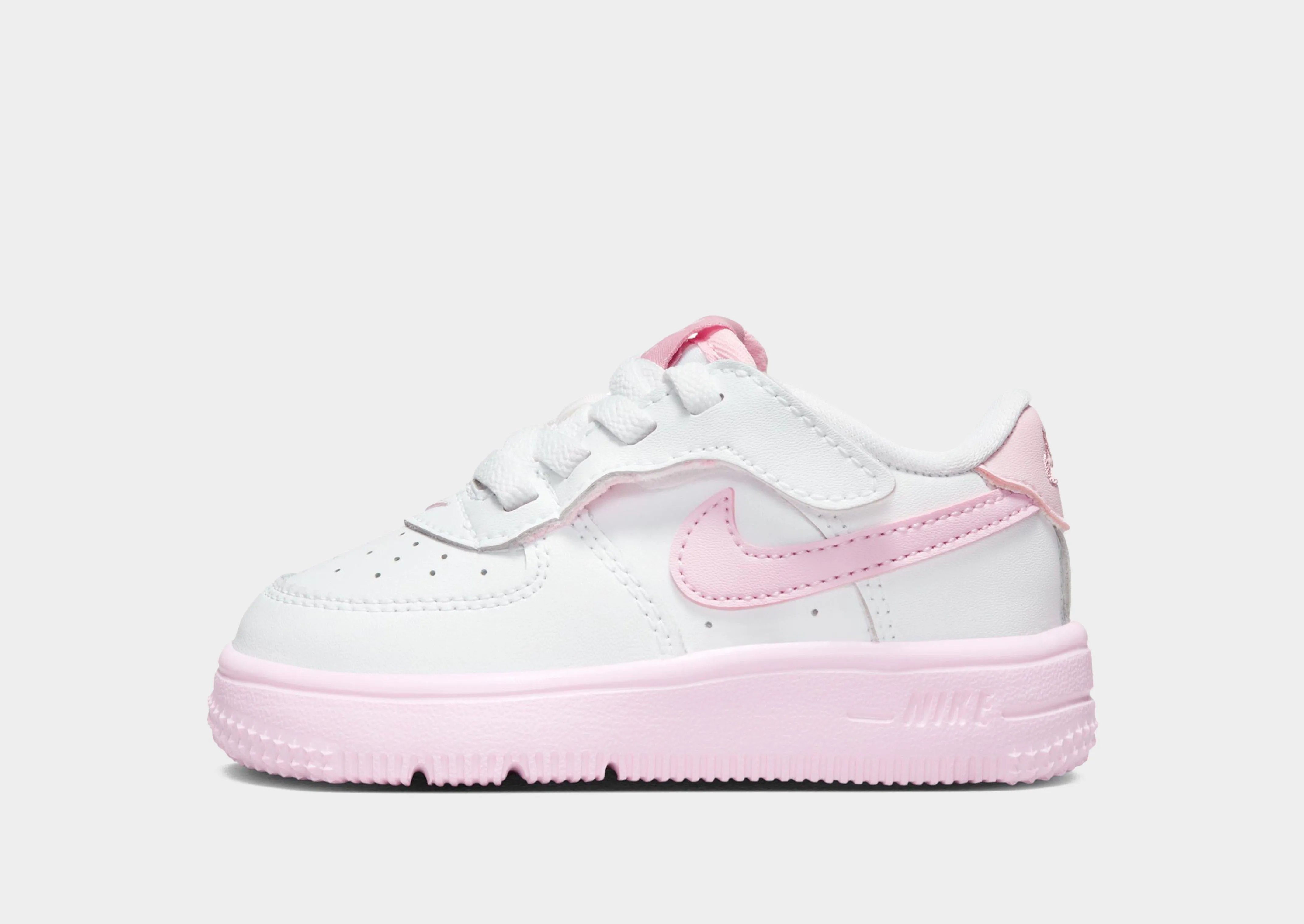 Force 1 Low EasyOn Infant's Aero Dynamic Silhouette