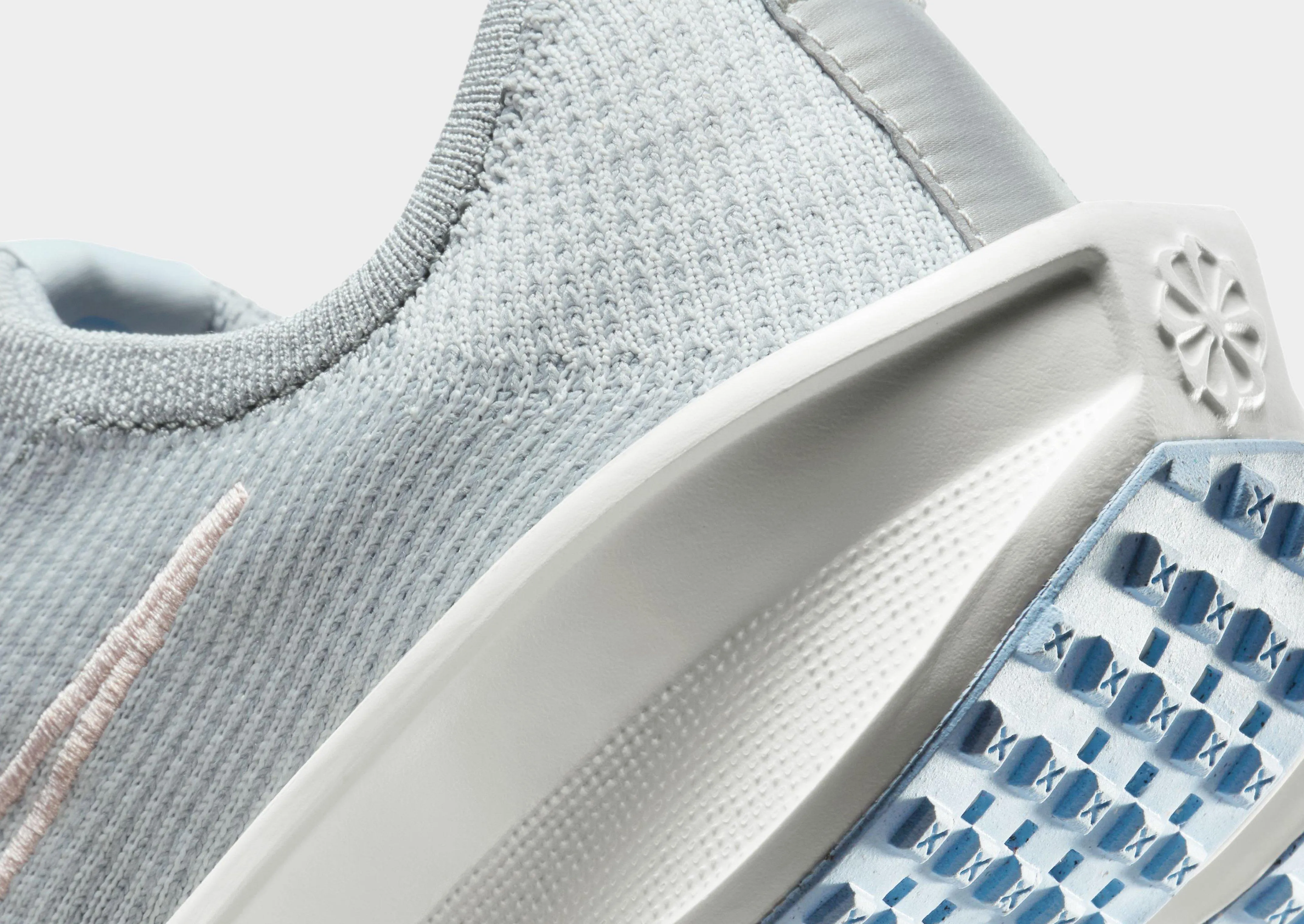 Interact Run Women's Stride Boost Long-Distance Support